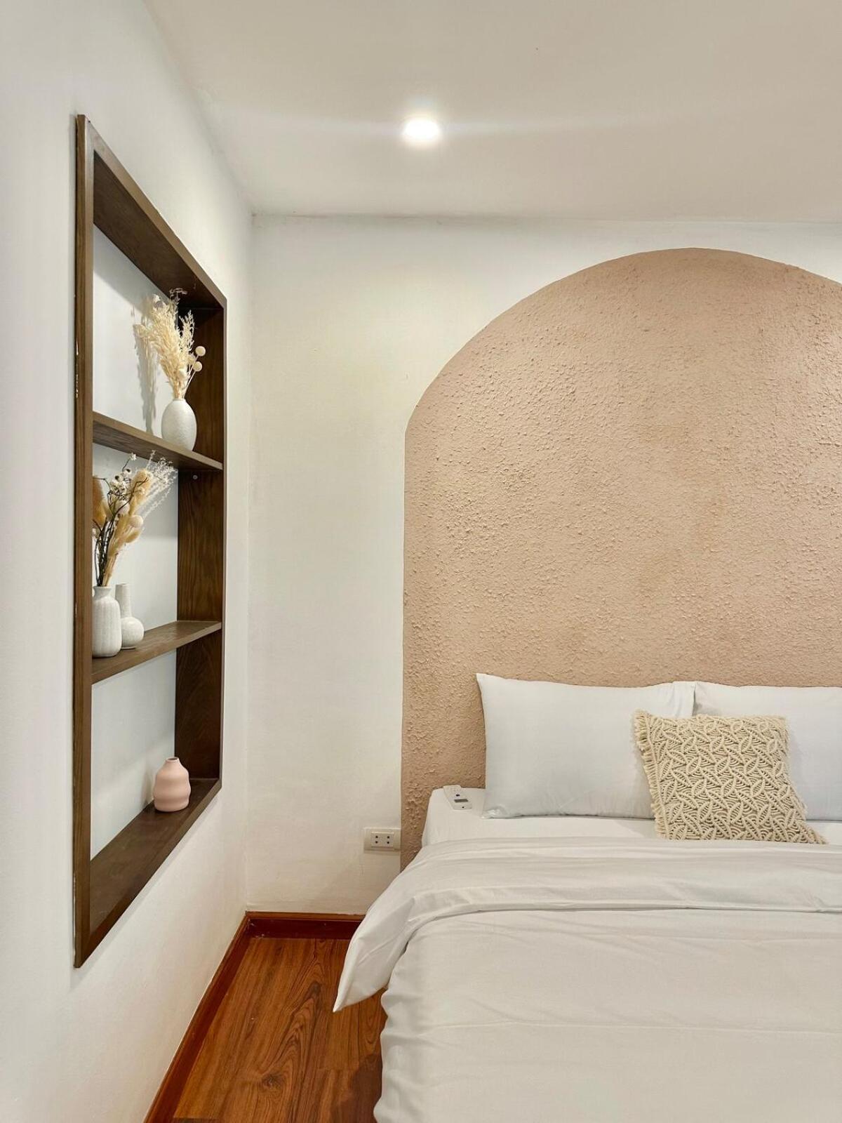 4brs-cozyhome-central-hanoioperahouse