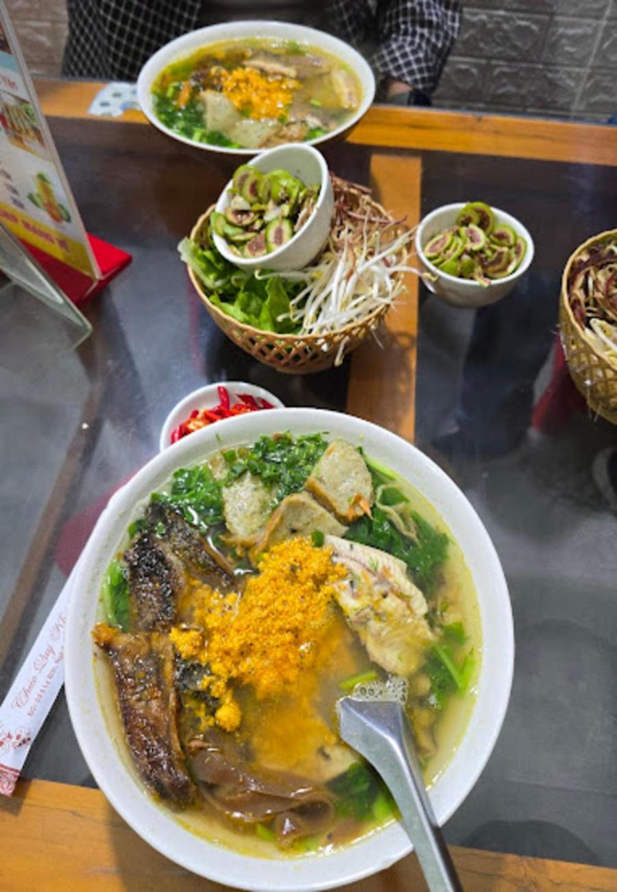 Kim Thanh Hotel, Vinh Phuc - Near Heron Golf, Dam Vac