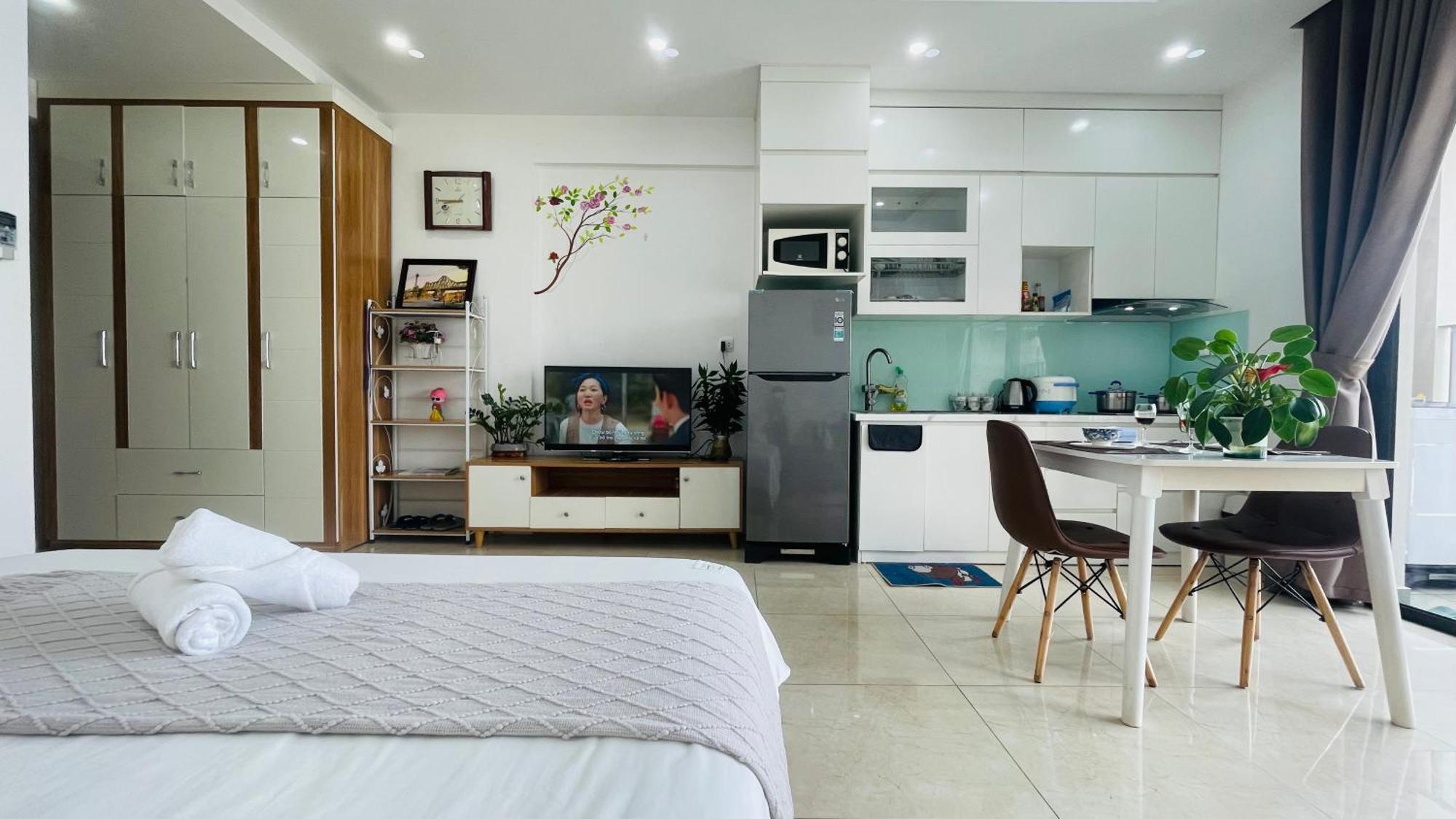 Vinhomes Dcapitale - *