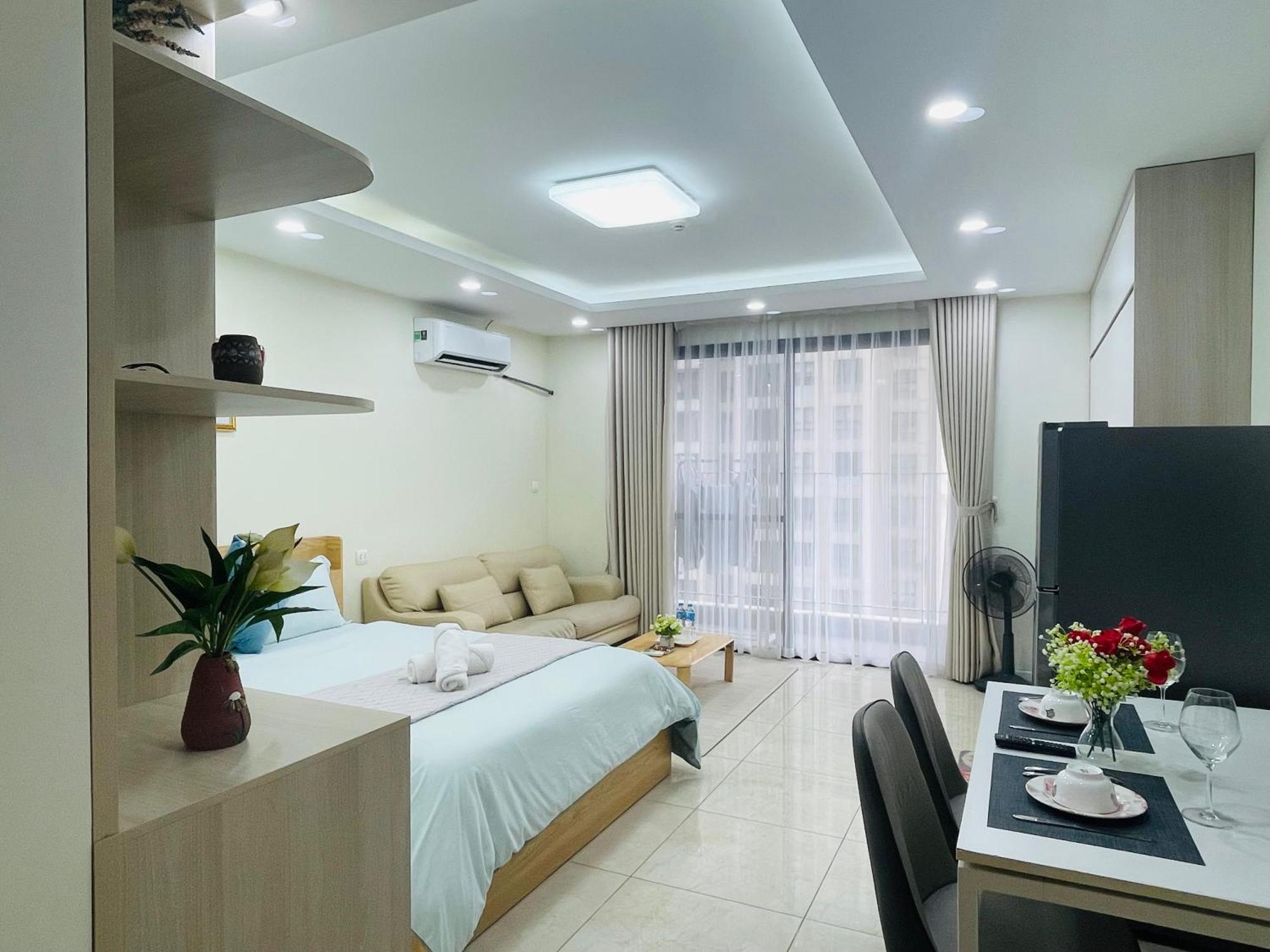 Vinhomes Dcapitale - * Hanoi