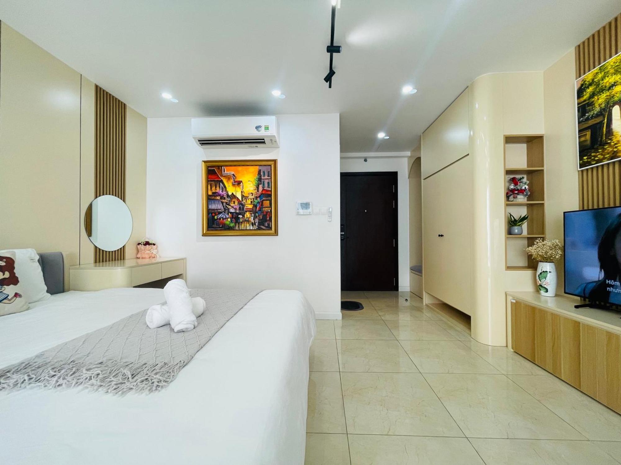 Apartment Vinhomes Dcapitale -