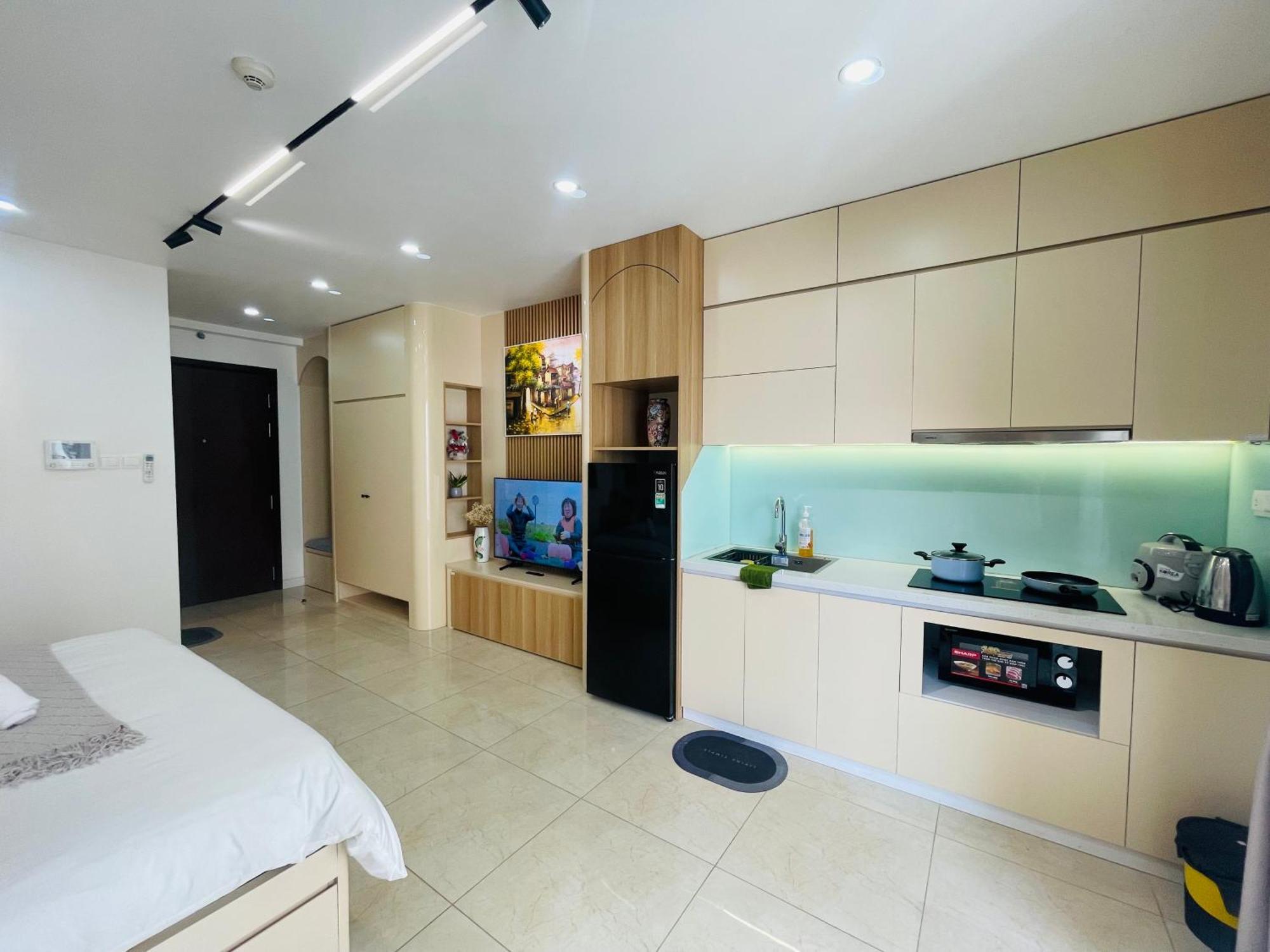 Vinhomes Dcapitale - *