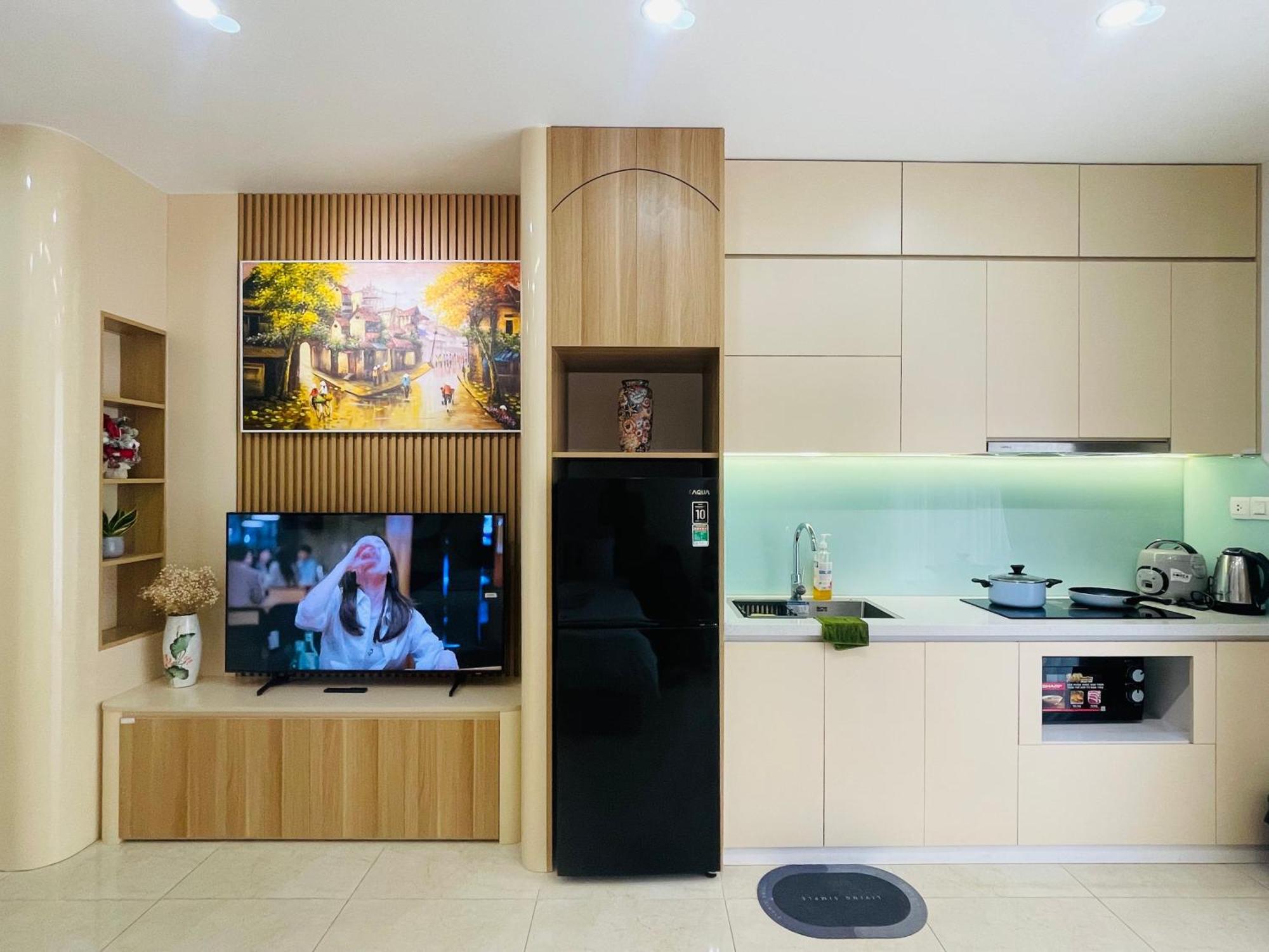 Vinhomes Dcapitale - * Hanoi