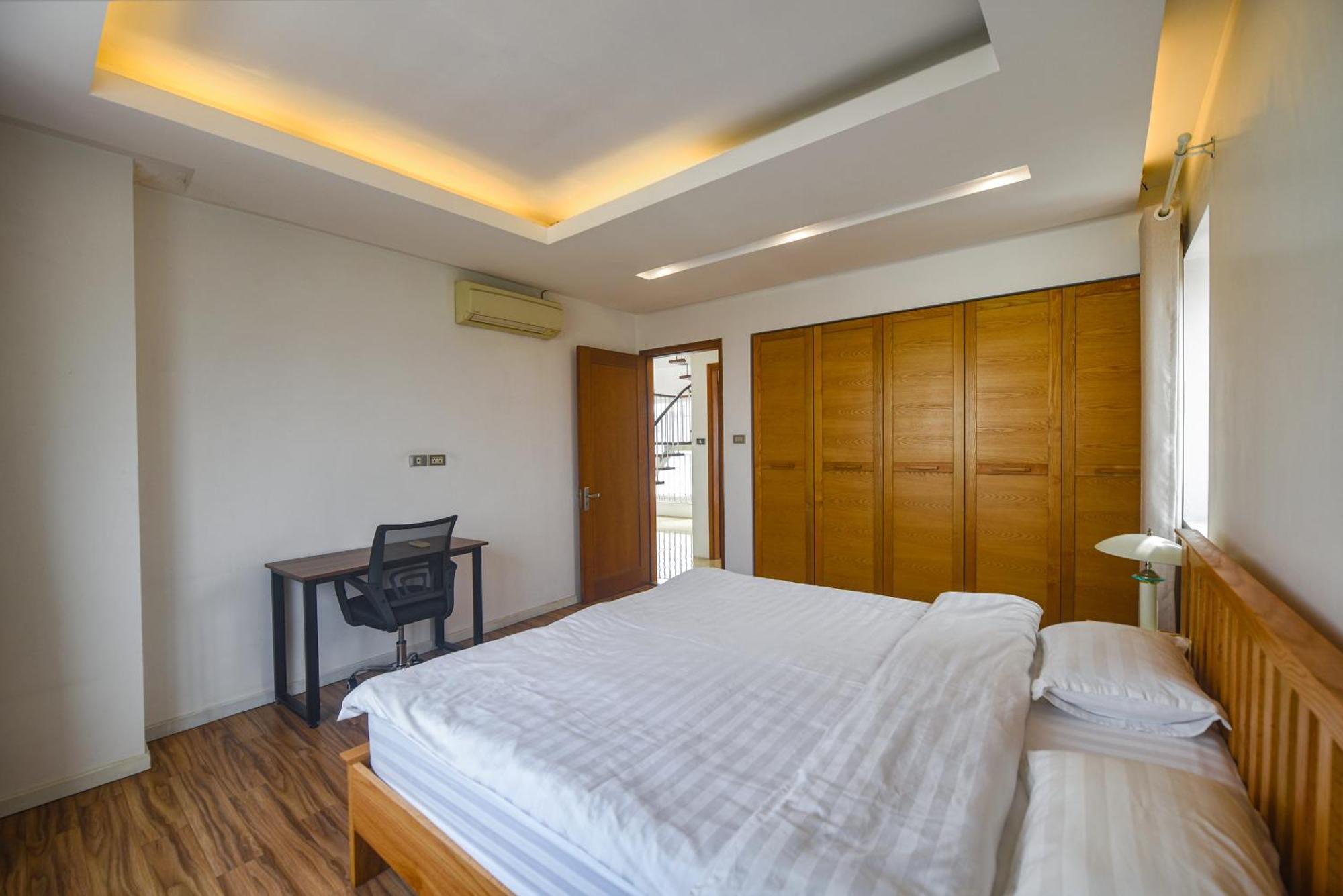 Apartment Ho Ba Mau Lilyhome Hanoi