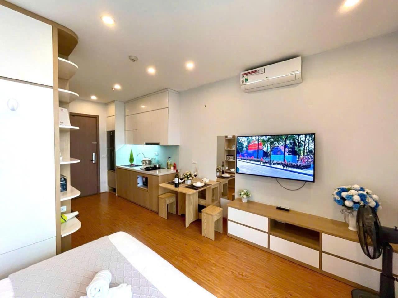Căn hộ Kim's House - Vinhomes Bay For Rent *