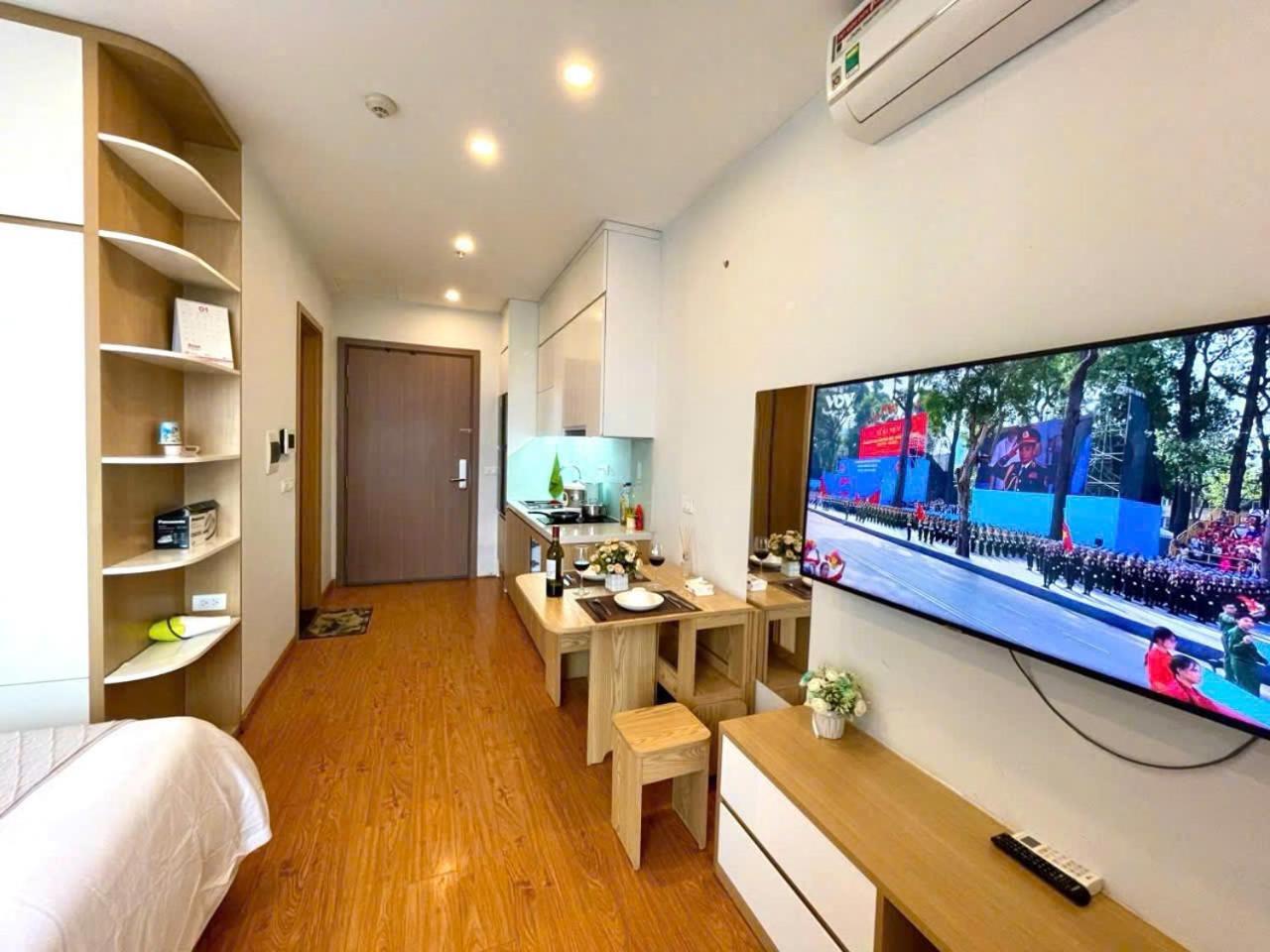 Kim's House - Vinhomes Bay For Rent Căn hộ Hà Nội