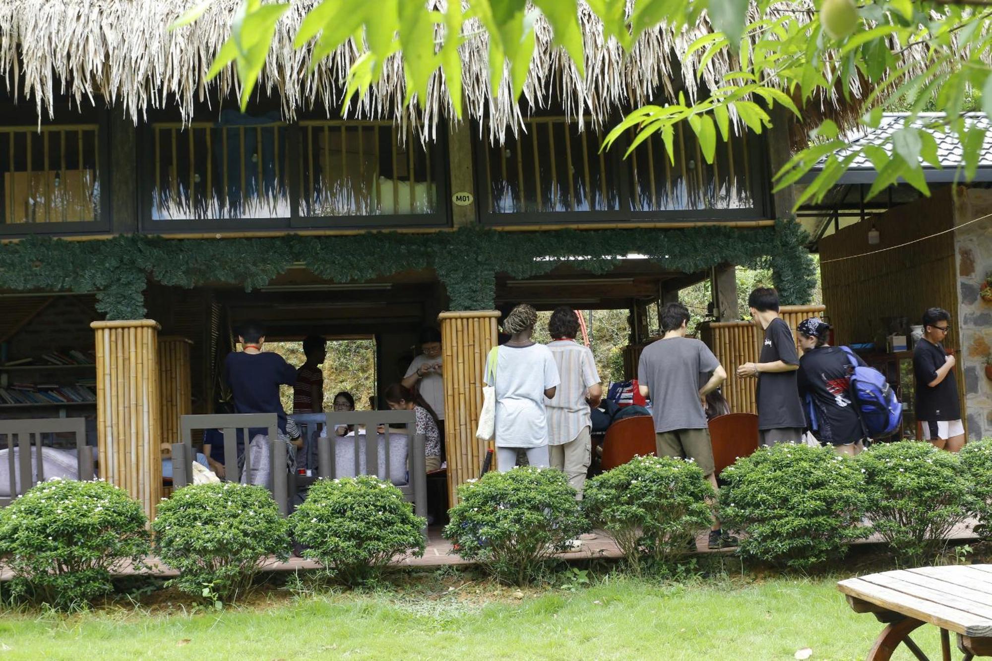 Sapphire Hill * Hanoi