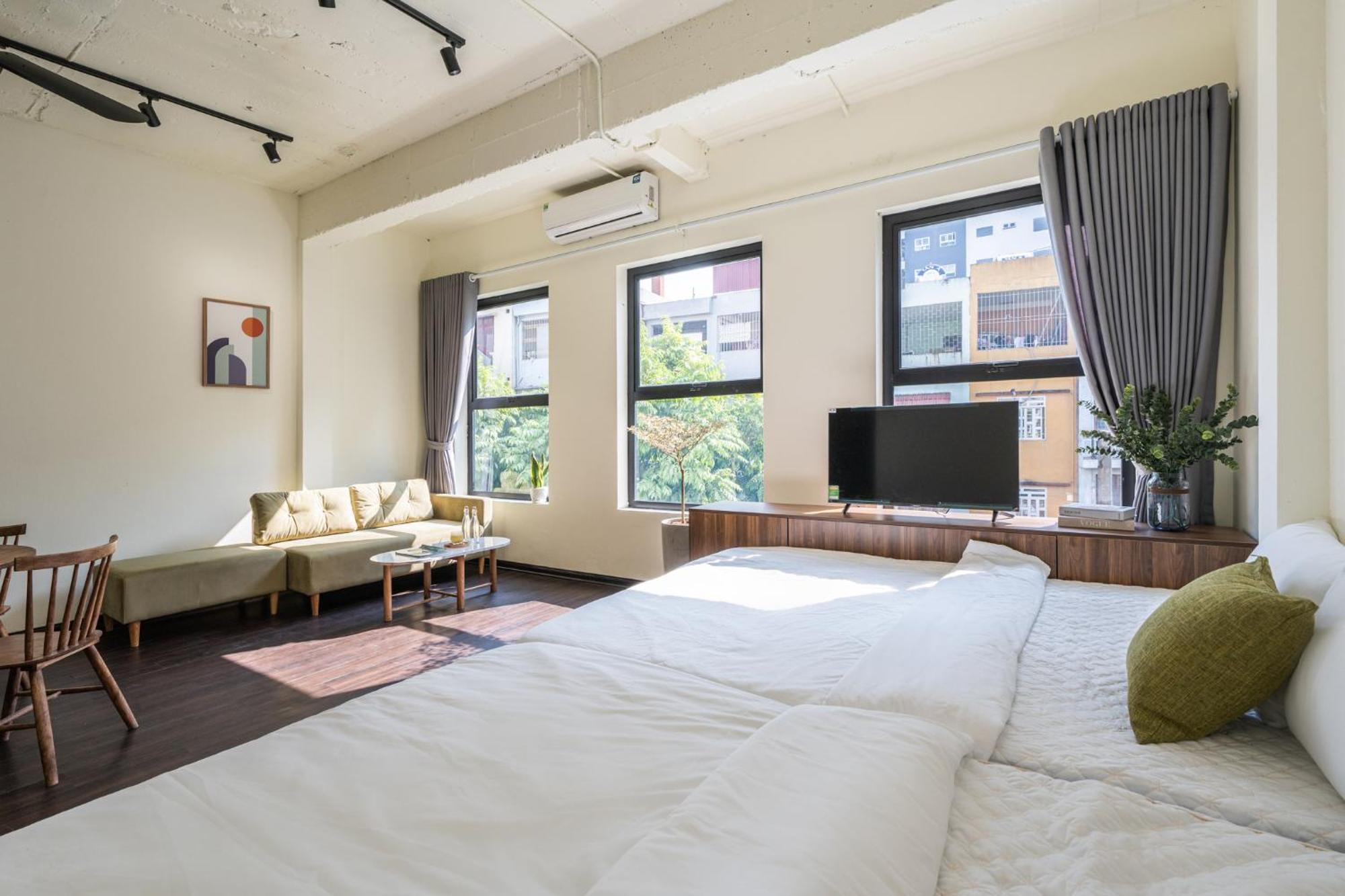Apartment Maison De Lune Residences-rooftop Pool Bbq For Big Group-late Check Out Hanoi