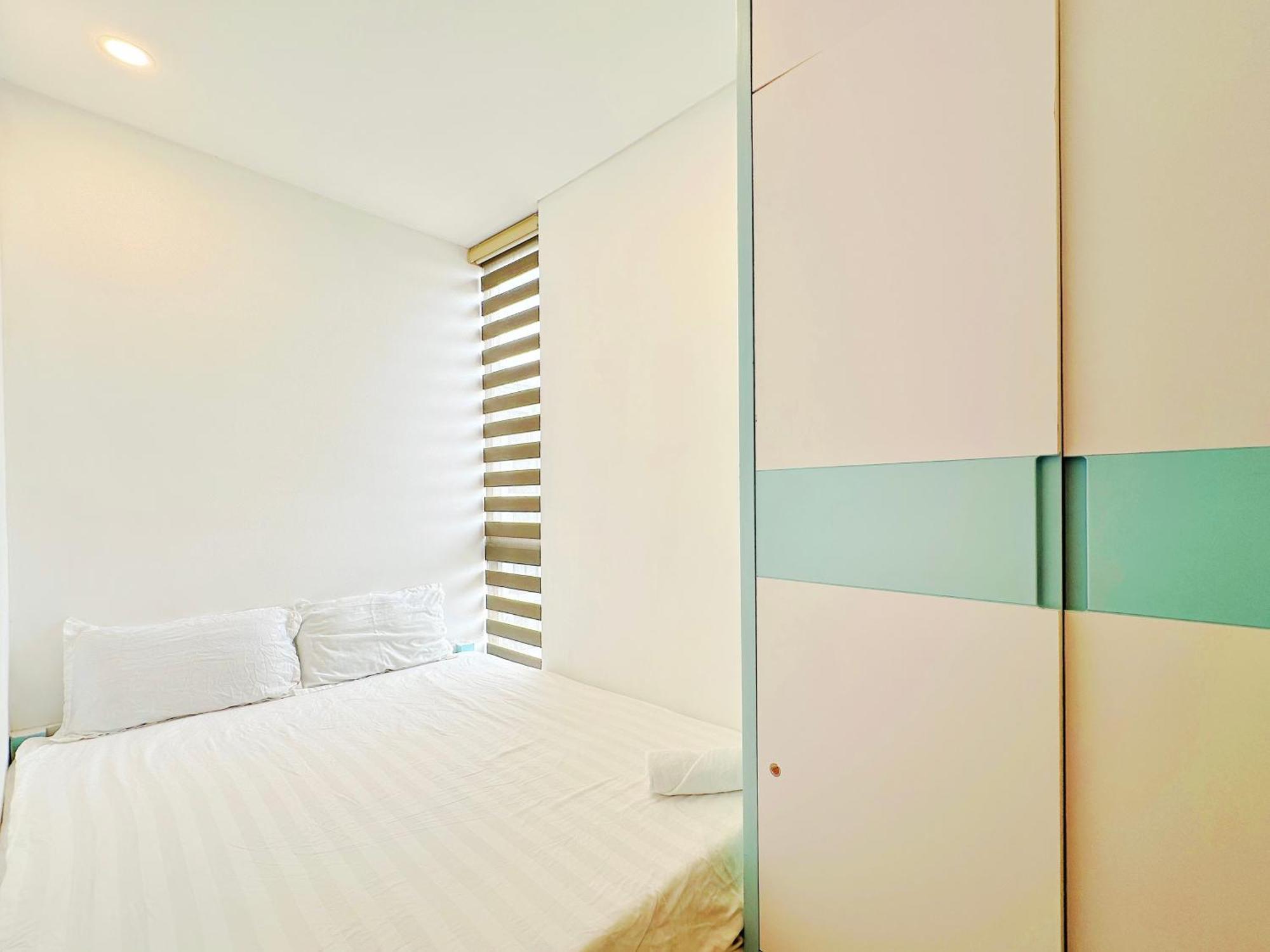 Apartment 4 - Cheap Price 2 Bedroom Near West