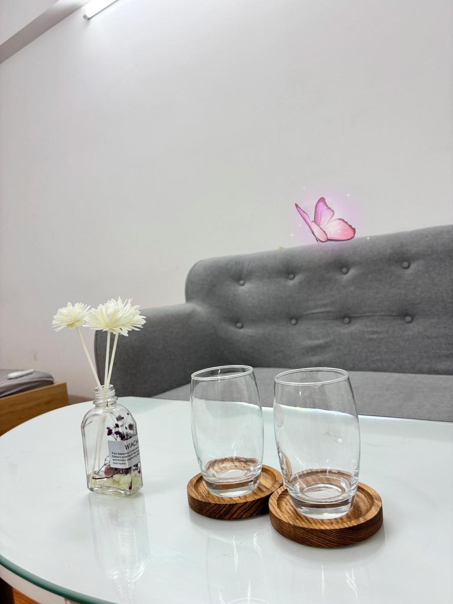 Sky Apartment *