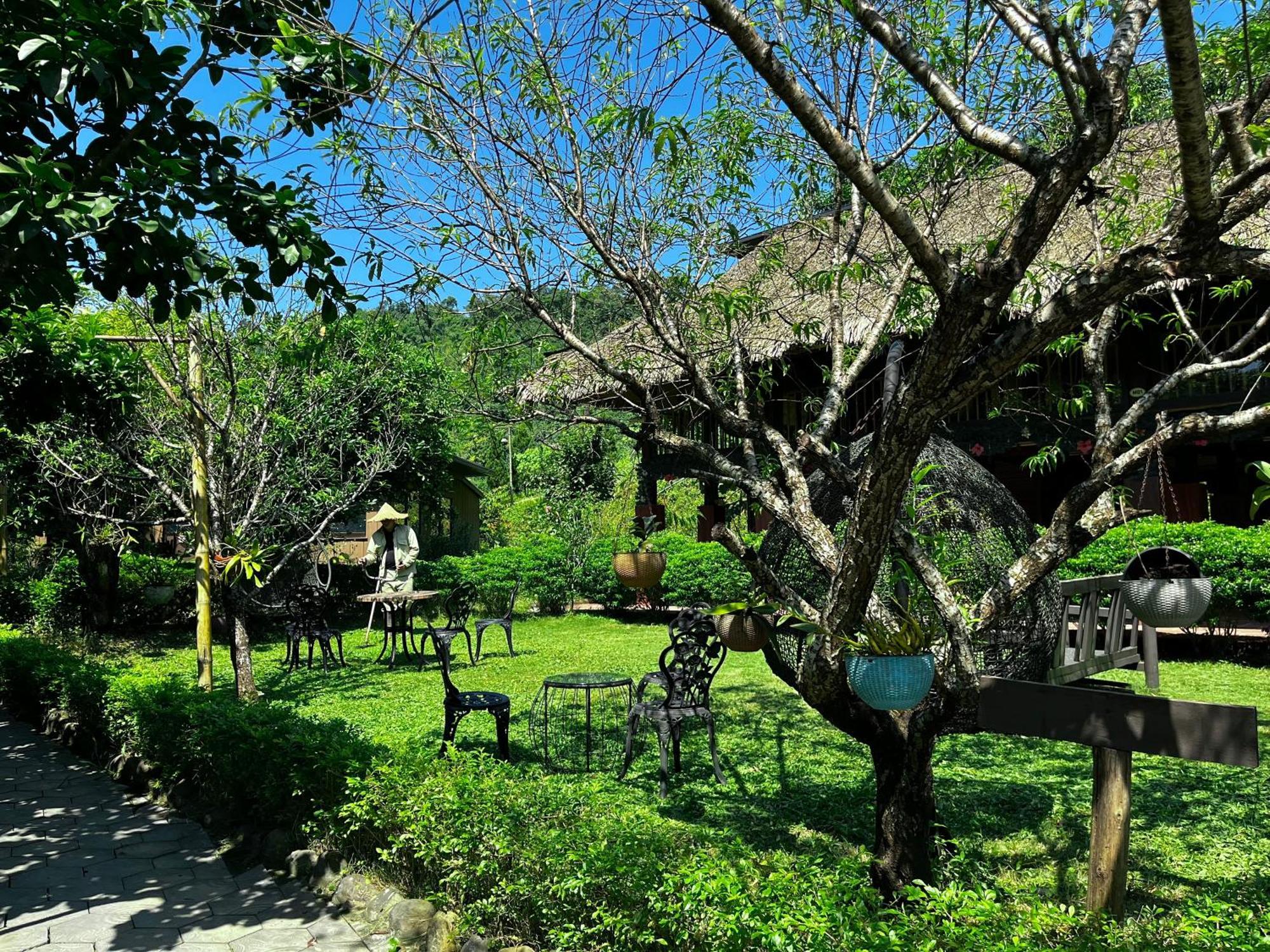 Sapphire Hill Farm stay Hanoi