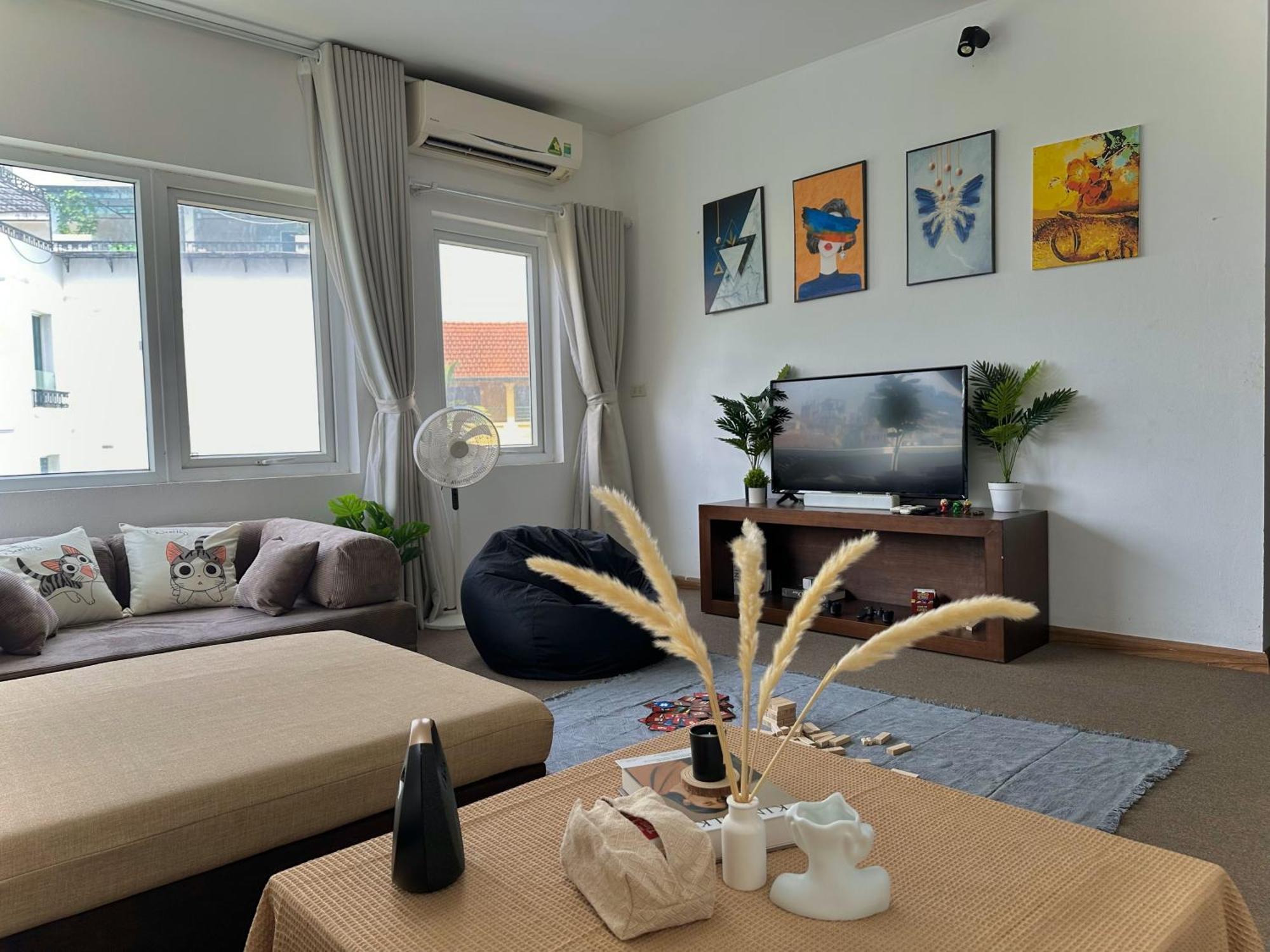 Apartment Zuzi To Ngoc , West