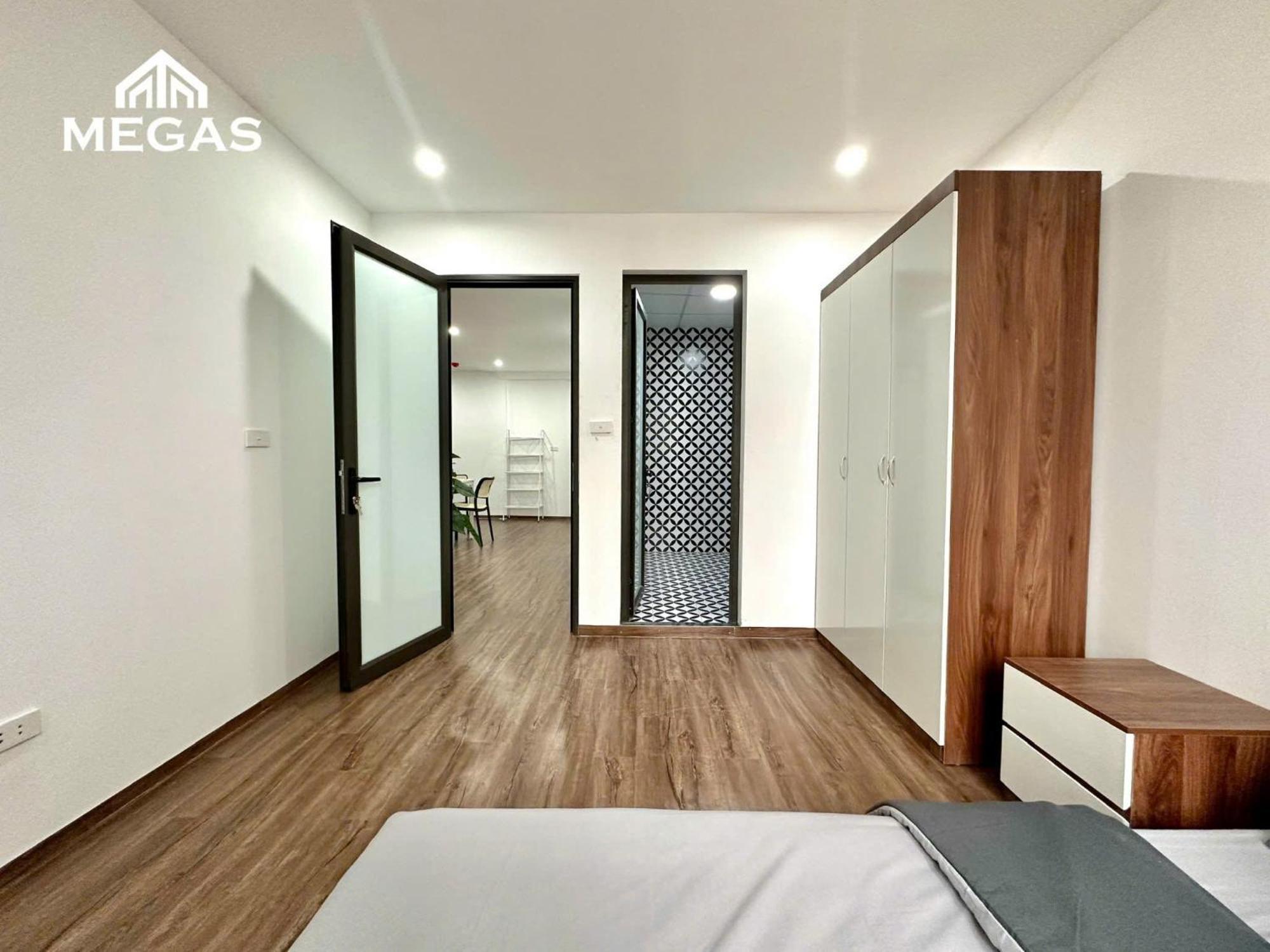 Galaxy Au Co Ho Tay Ha Noi Khách sạn hẻo lánh *