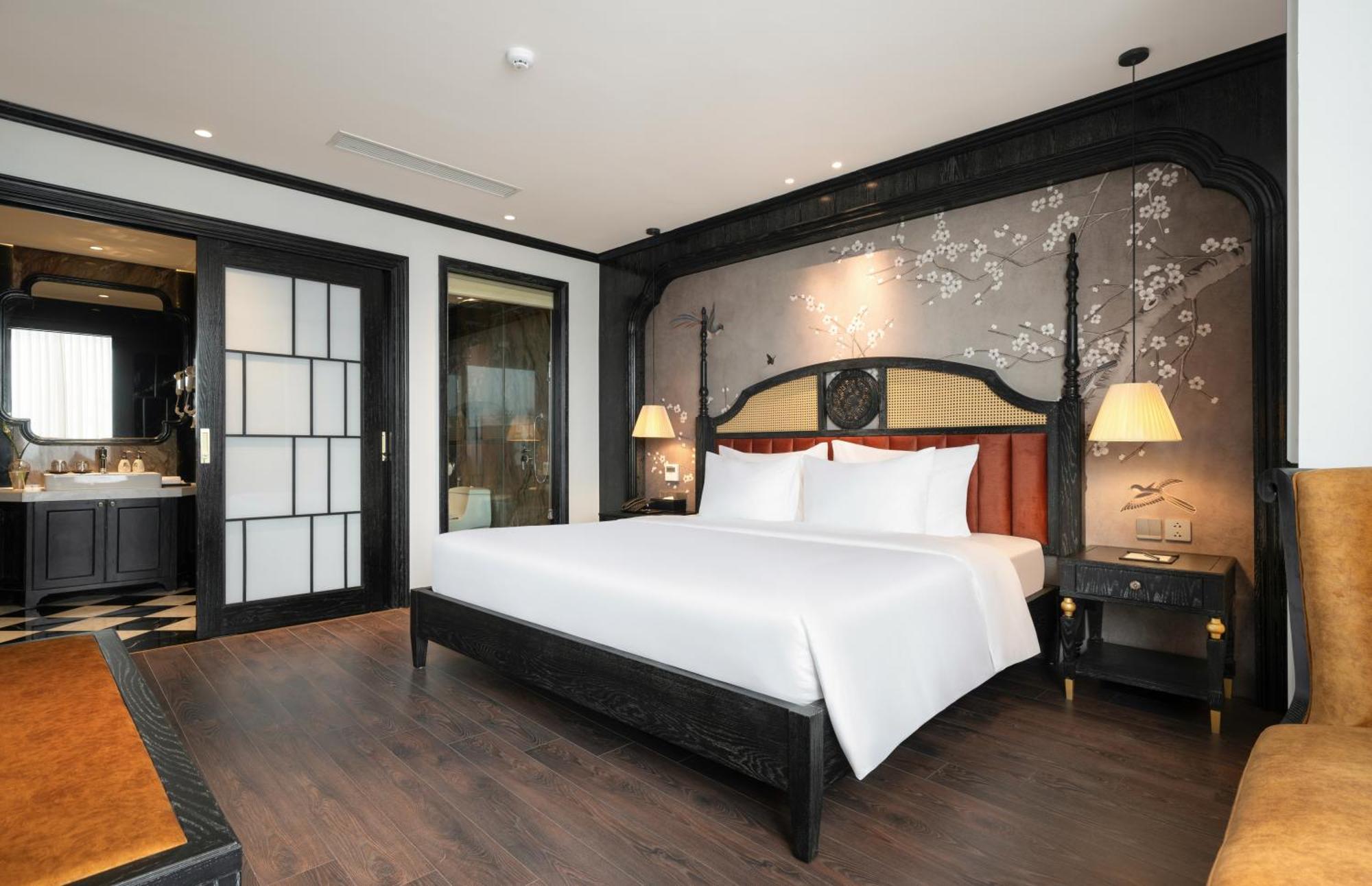 Luxe Paradise & 4*