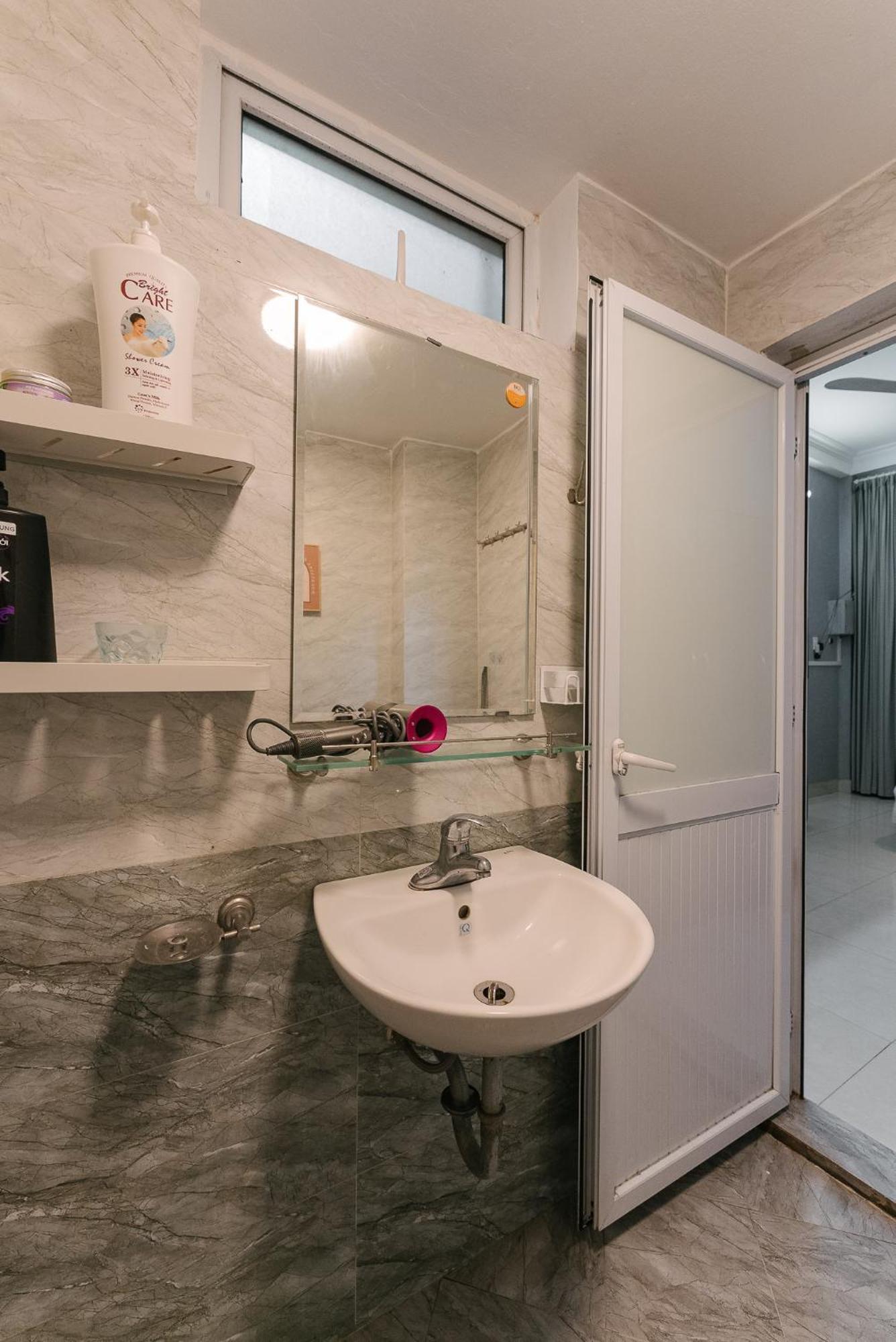 Holiday home Hihome Bellevie Lakeview Escape In Oldquarter Hanoi