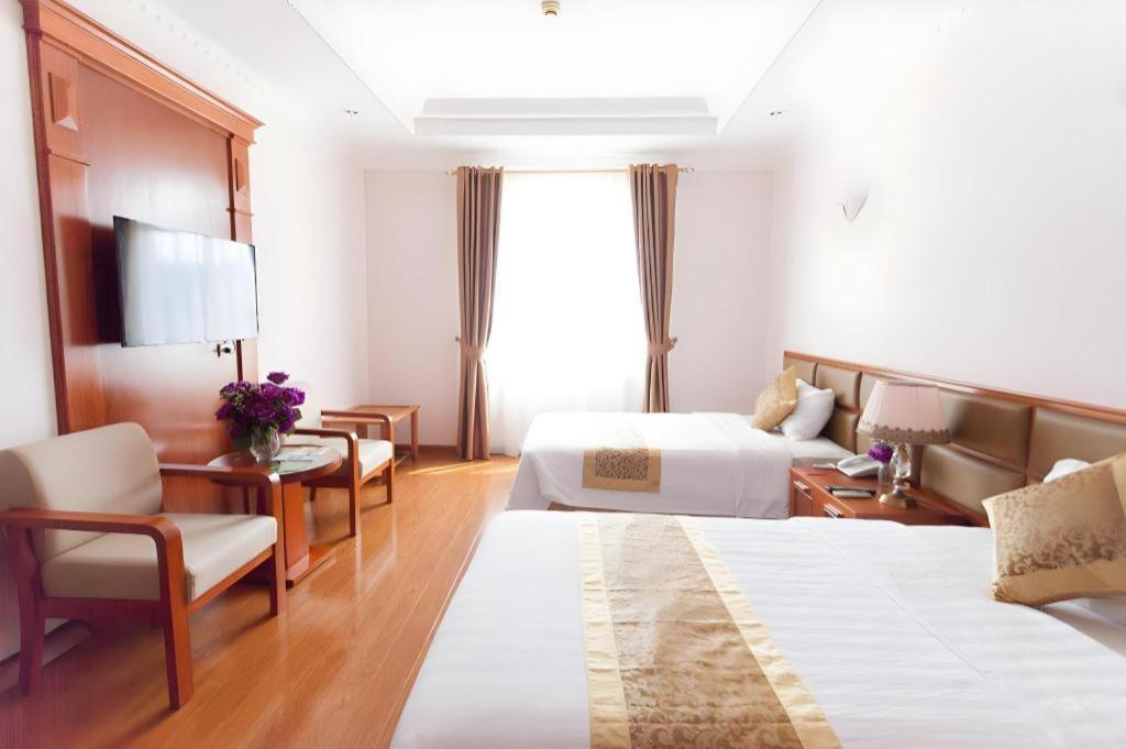 Cong Doan Viet Nam Hotel 3*