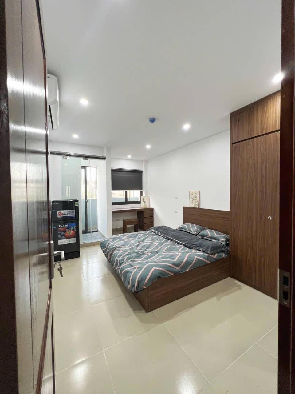 Heart Capsule hotel *
