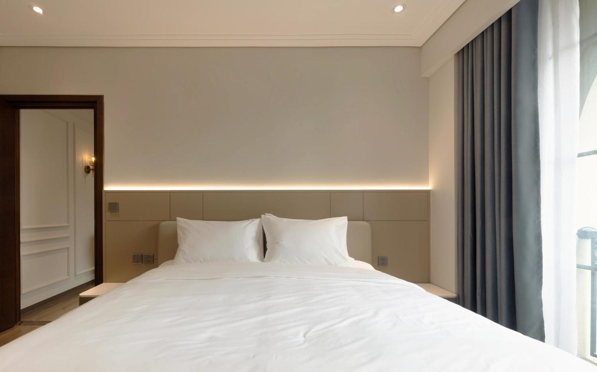 Neo Classic By The Aparthotel