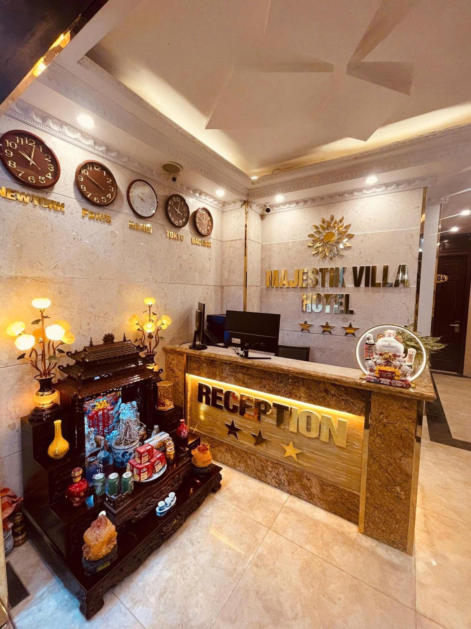 Hotel Majestik 3*