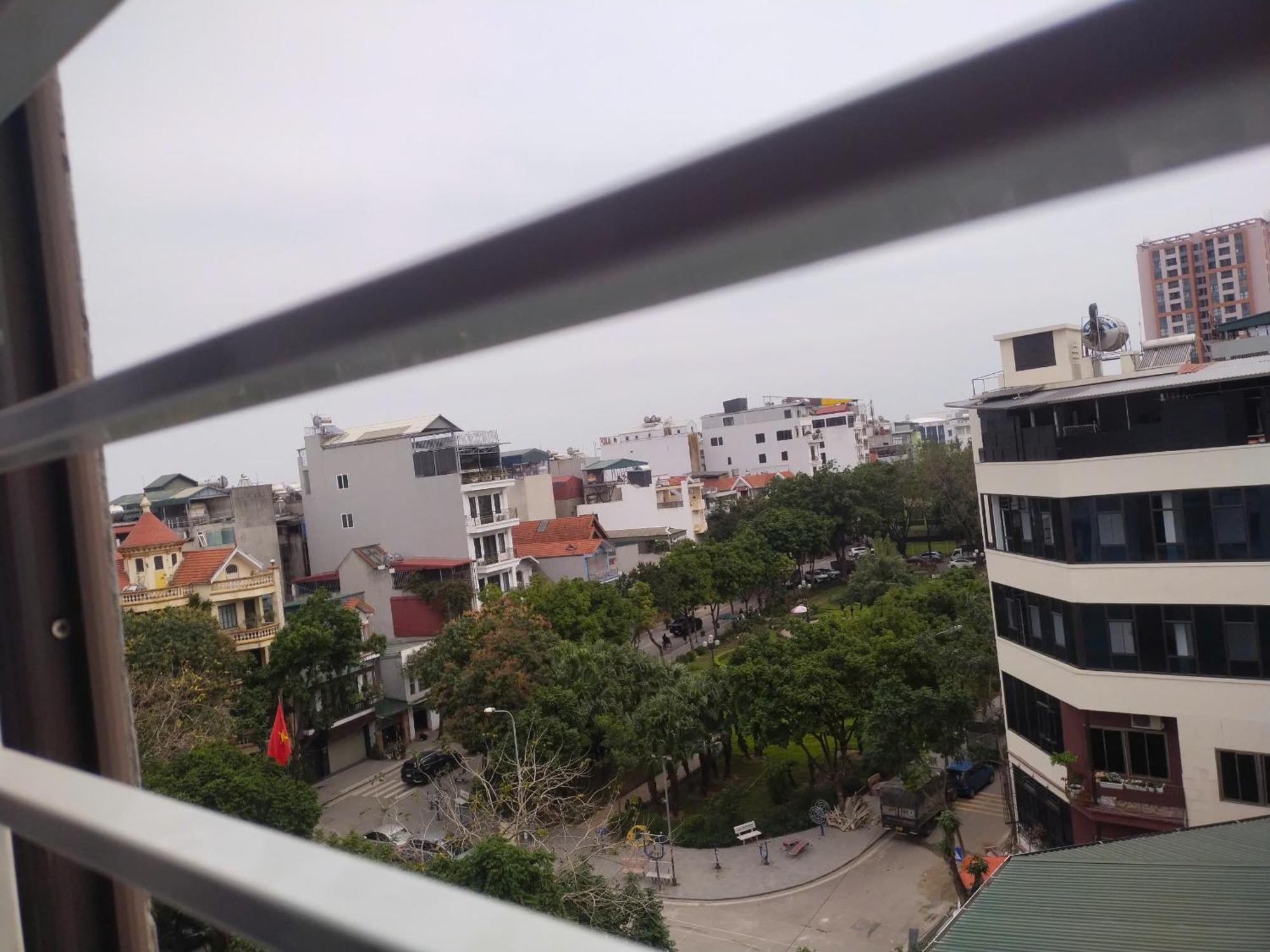 Light Ha Noi * Hanoi