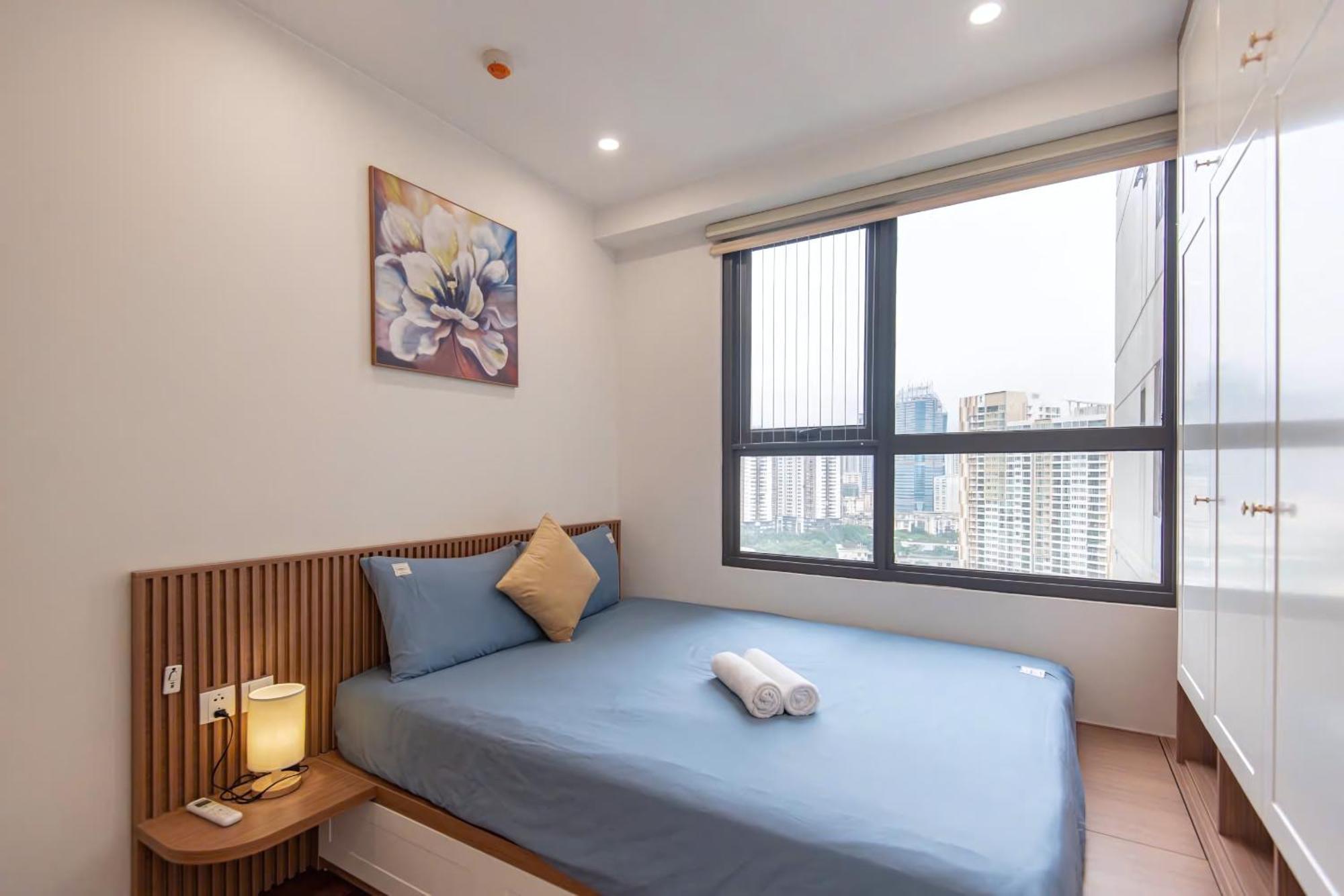 Aparthotel Hela Housing Vinhomes D'capitale - Tran Duy Hung Street *