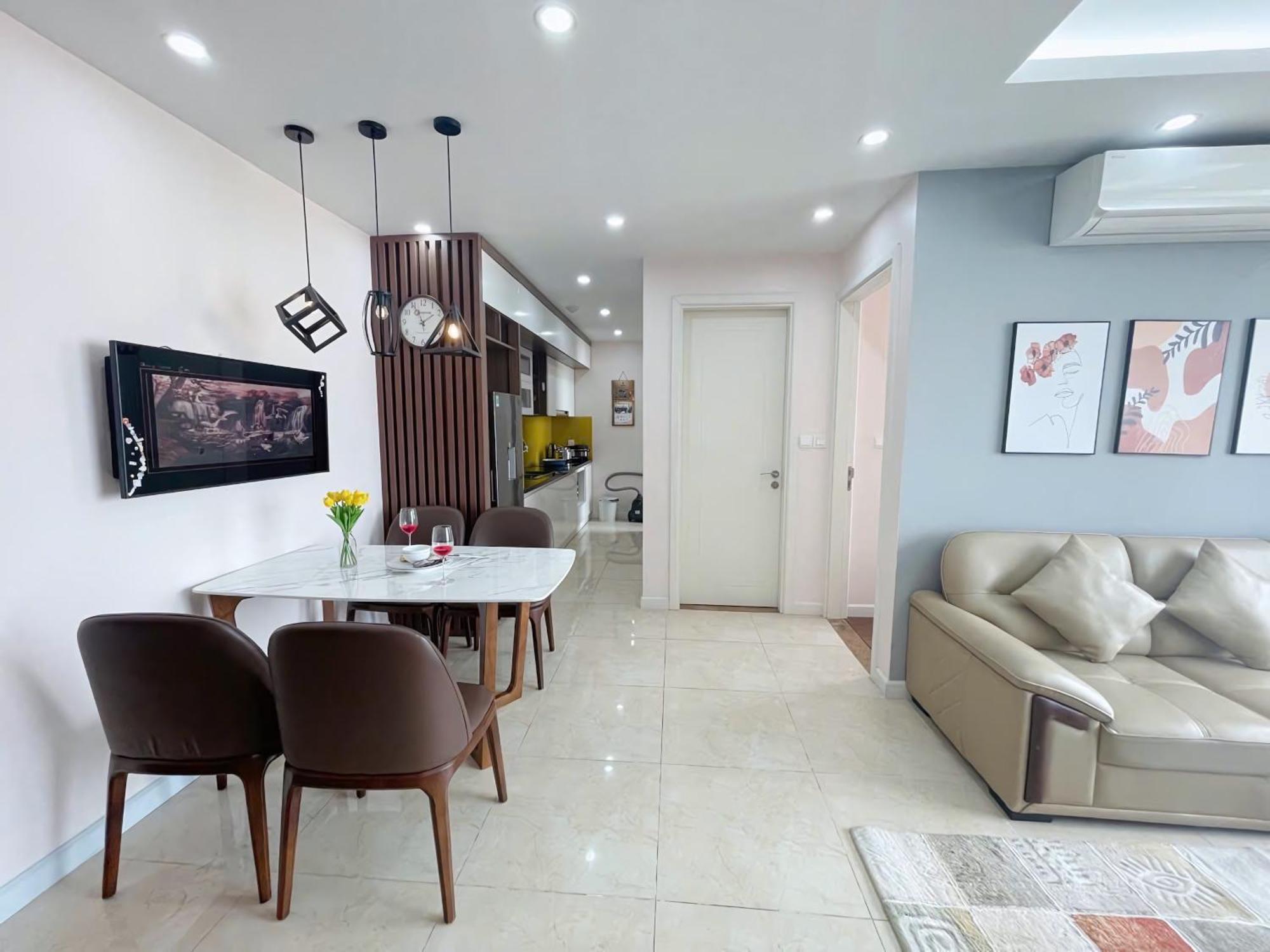 Hela Housing Vinhomes D'capitale - Tran Duy Hung Street Aparthotel Hanoi