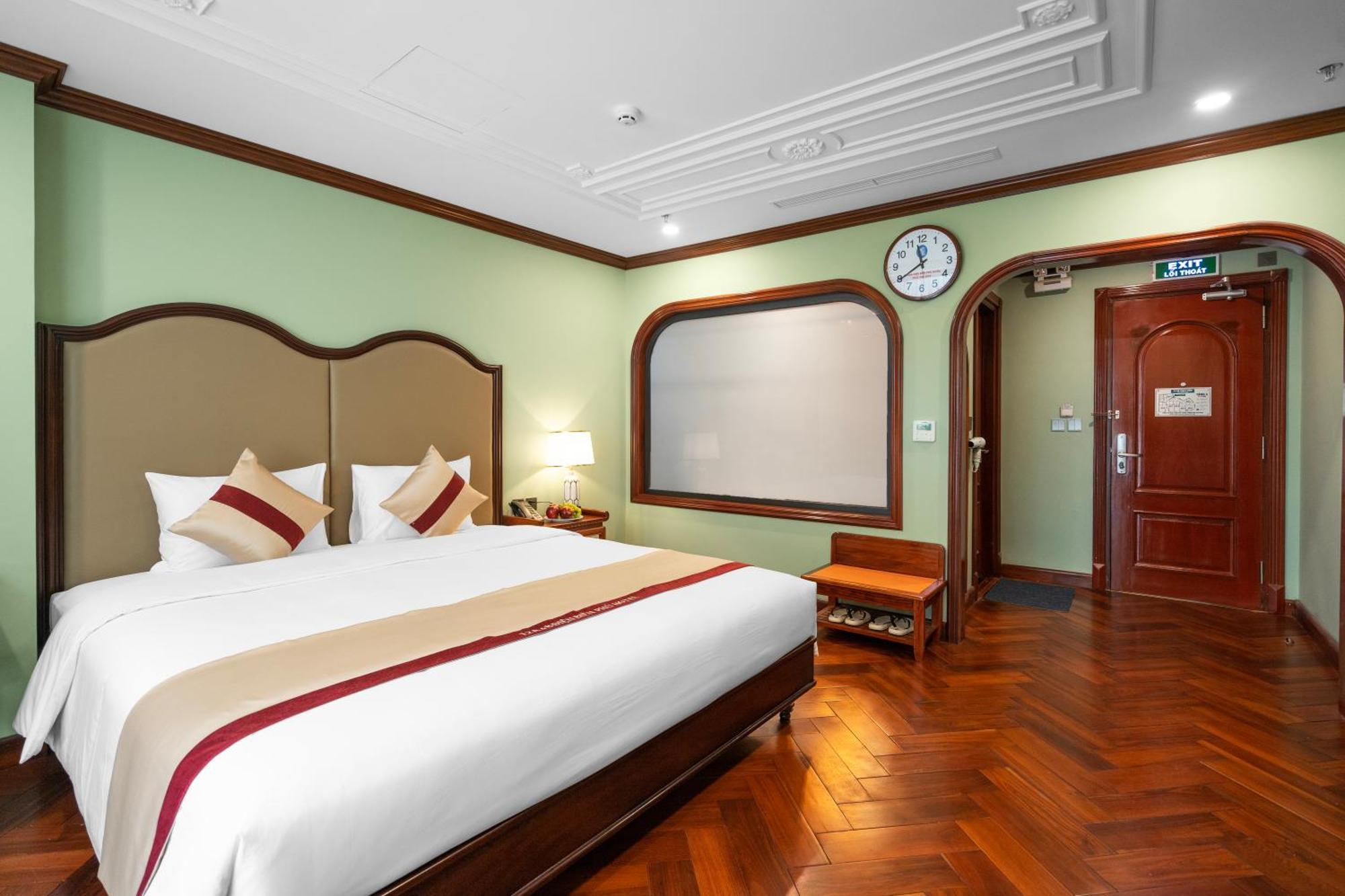 Khách sạn 12 A&b Dien Bien Phu Ha Noi 4*