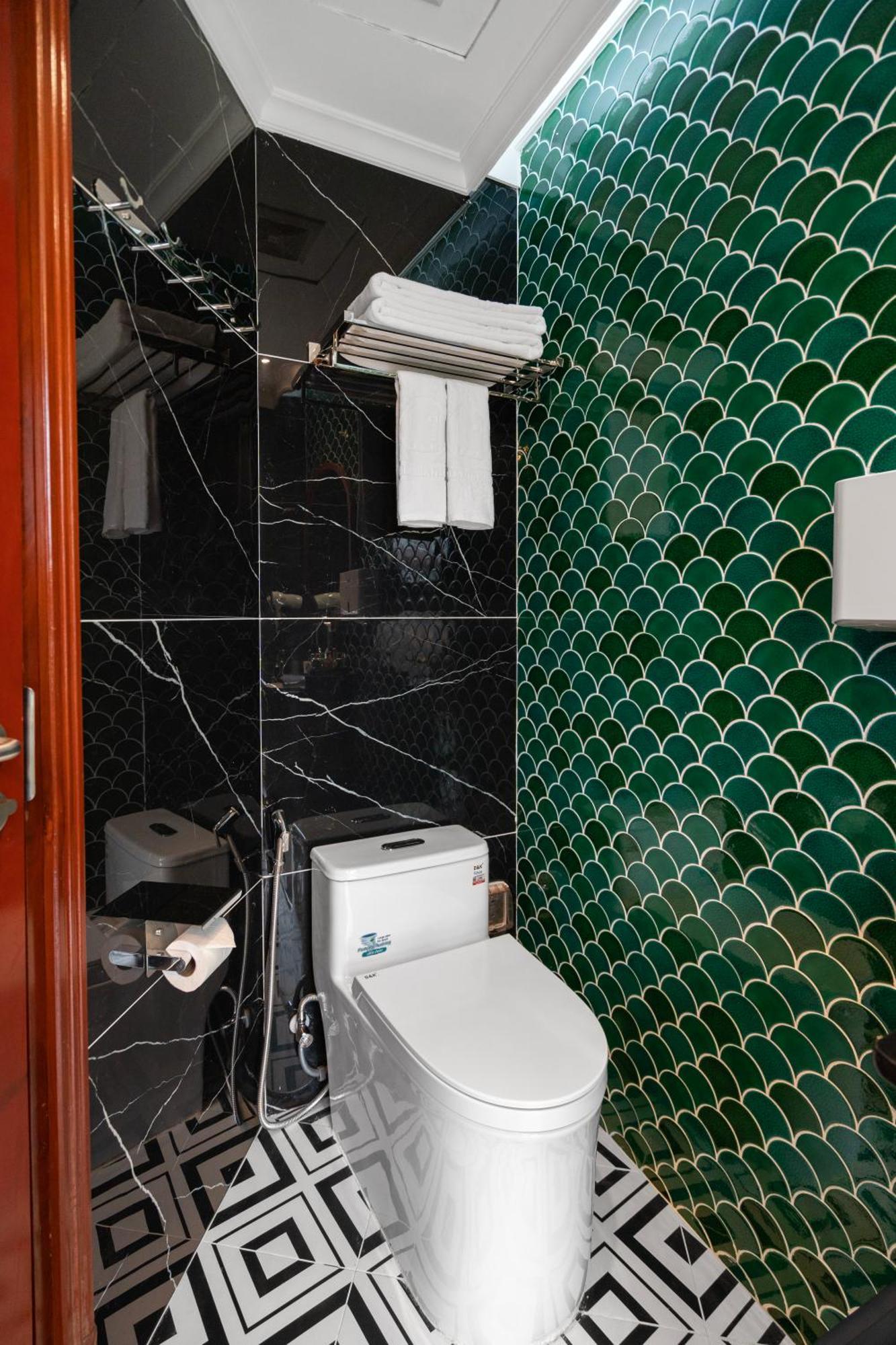 Khách sạn 12 A&b Dien Bien Phu Ha Noi 4*