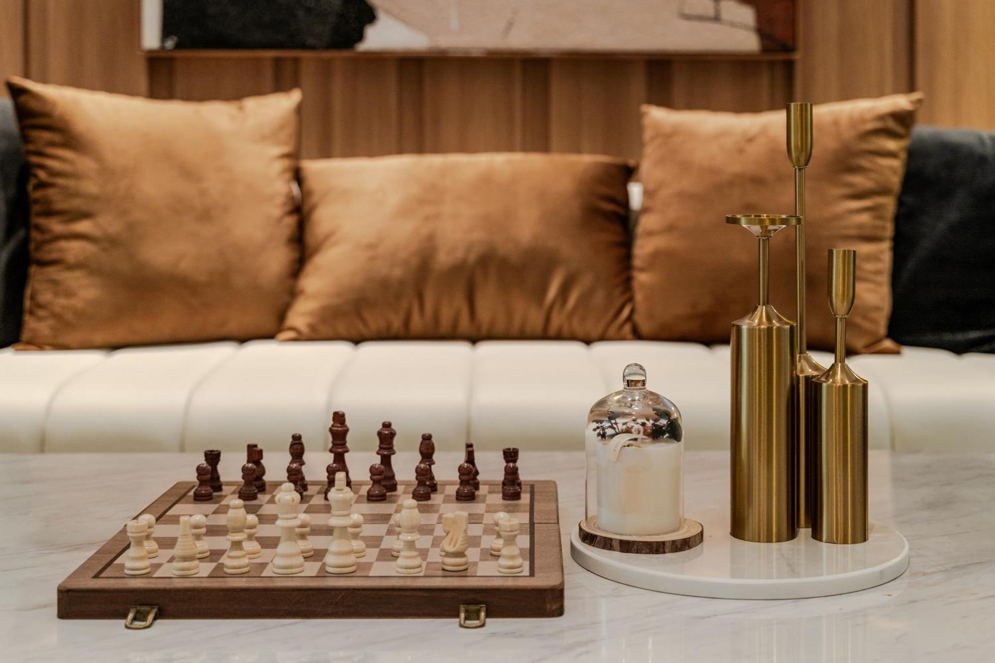 The Zenith, By Harrys 4*
