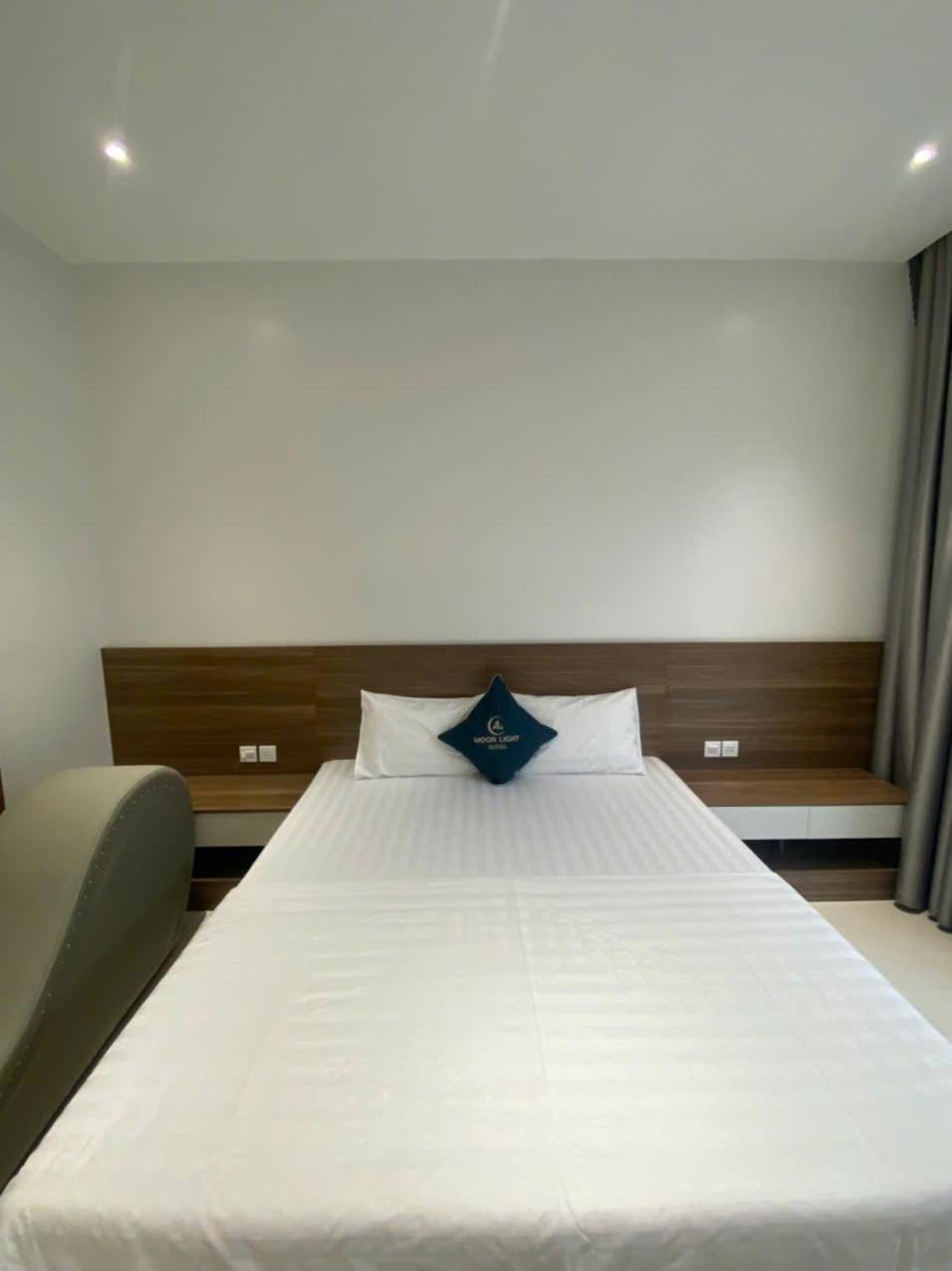 Nha Nghi Moonlight Hotel Hanoi