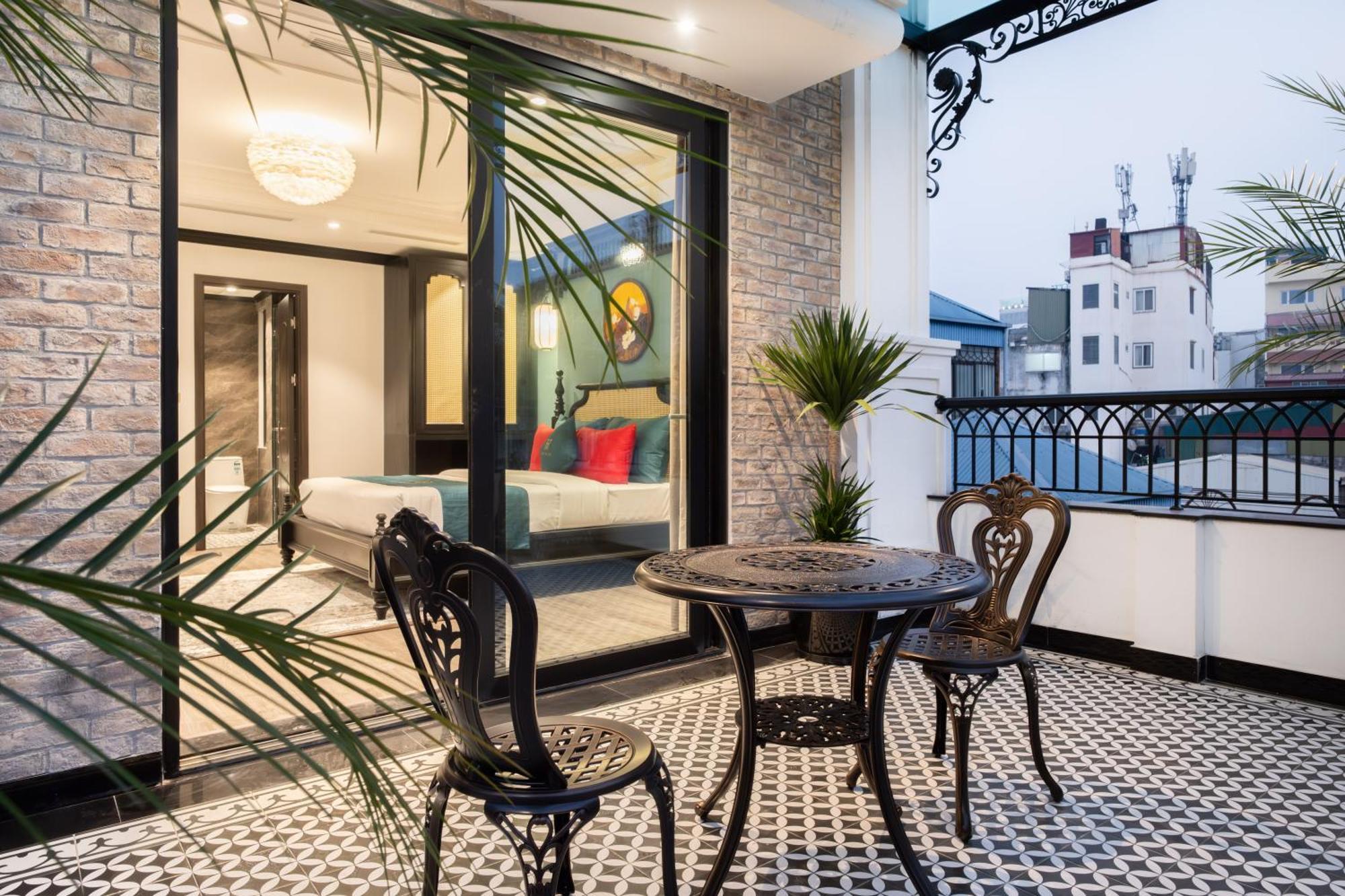 Bliss Hotel Hanoi