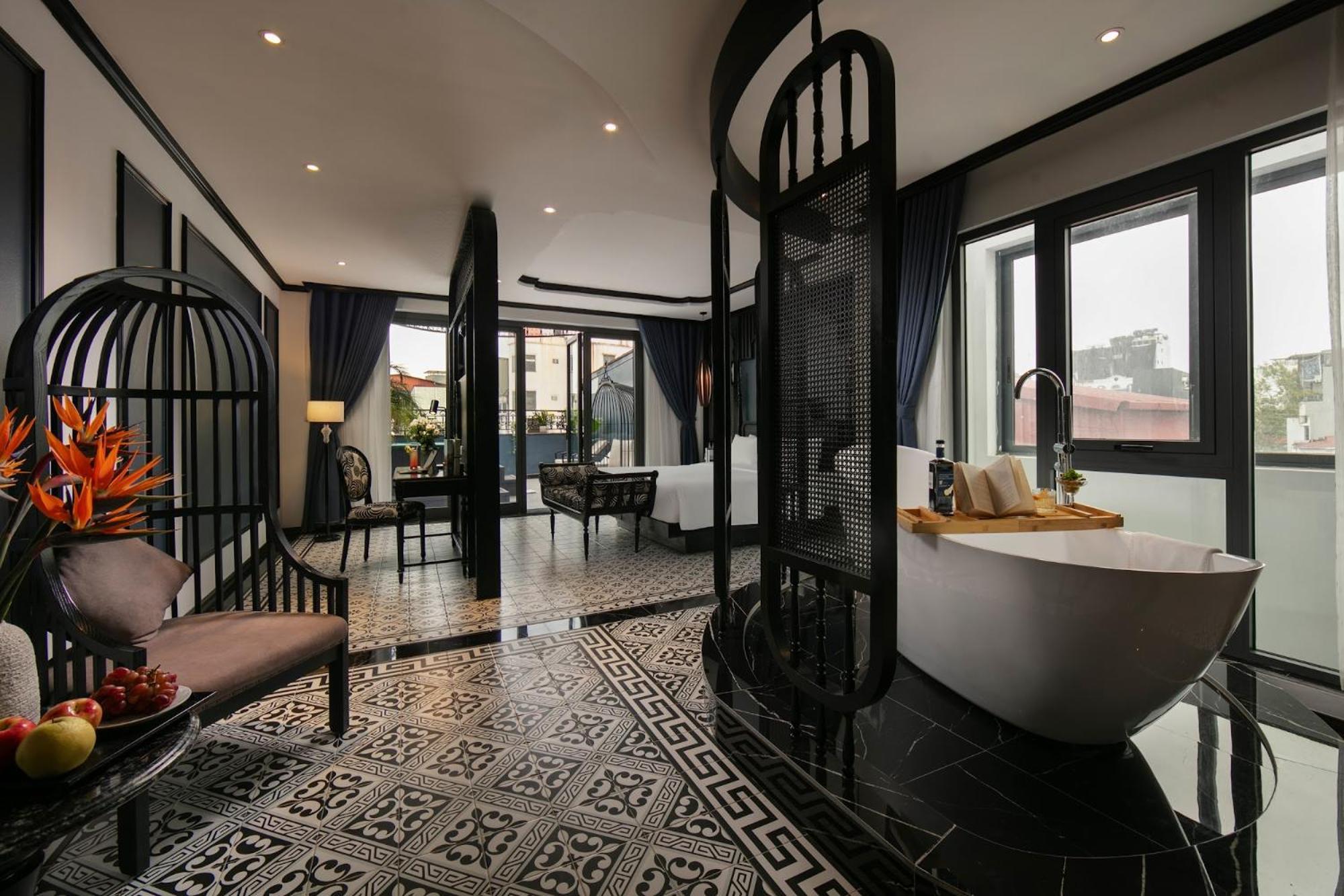 Chateau De Hotel Hanoi