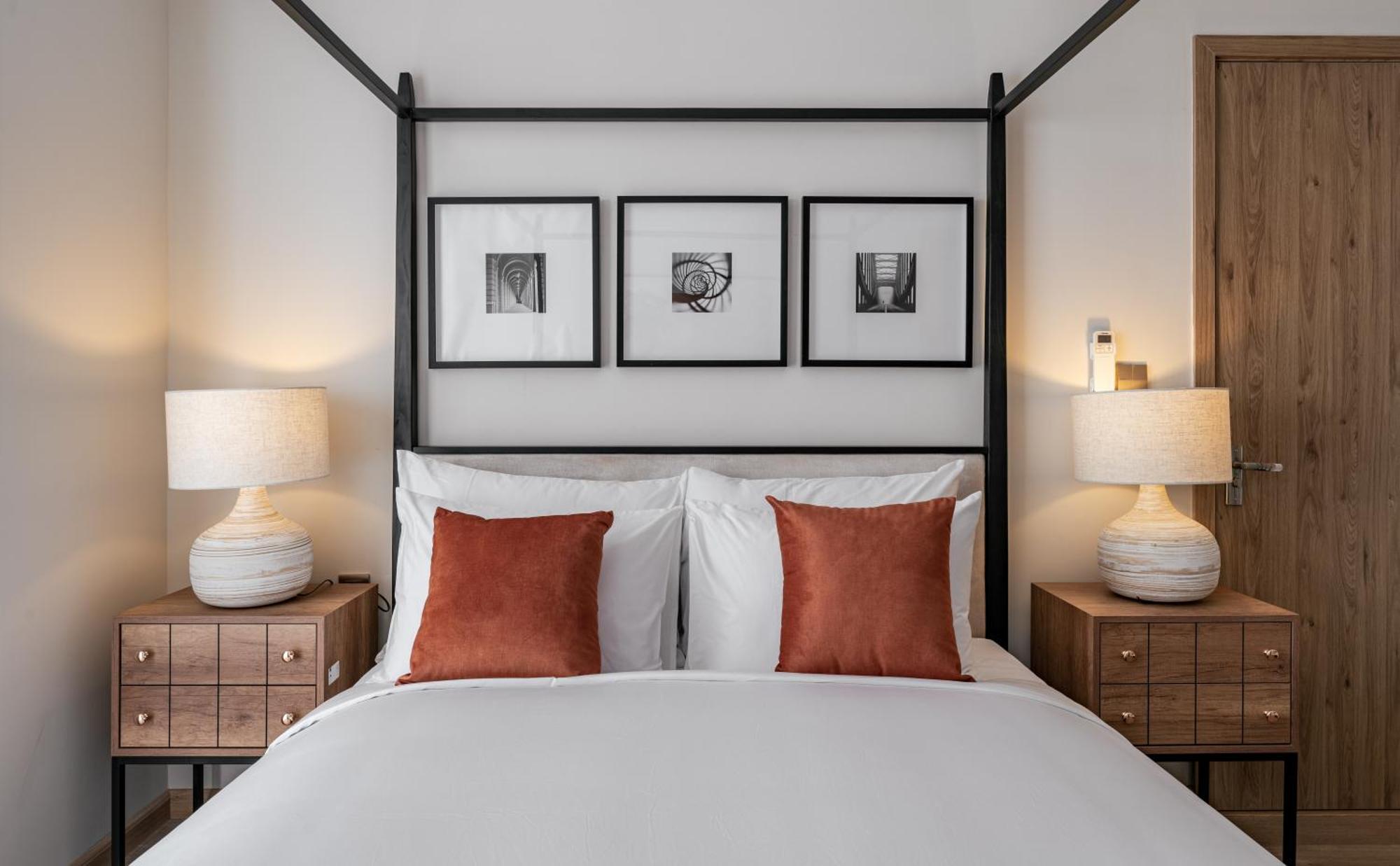 The Zenith, By Harrys Hotel 4*