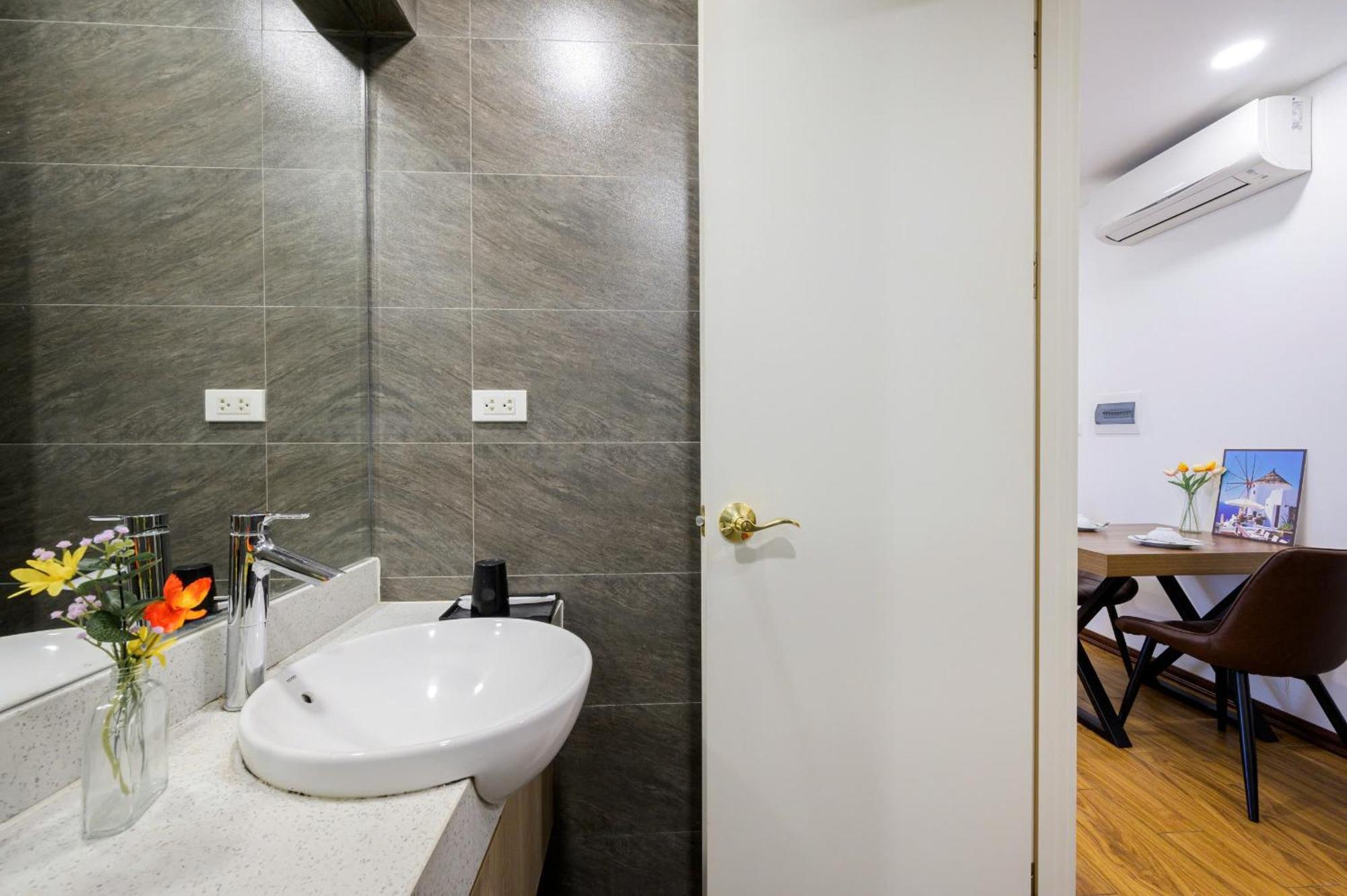 Luxe Paradise Nguyen Khac Hieu 4*