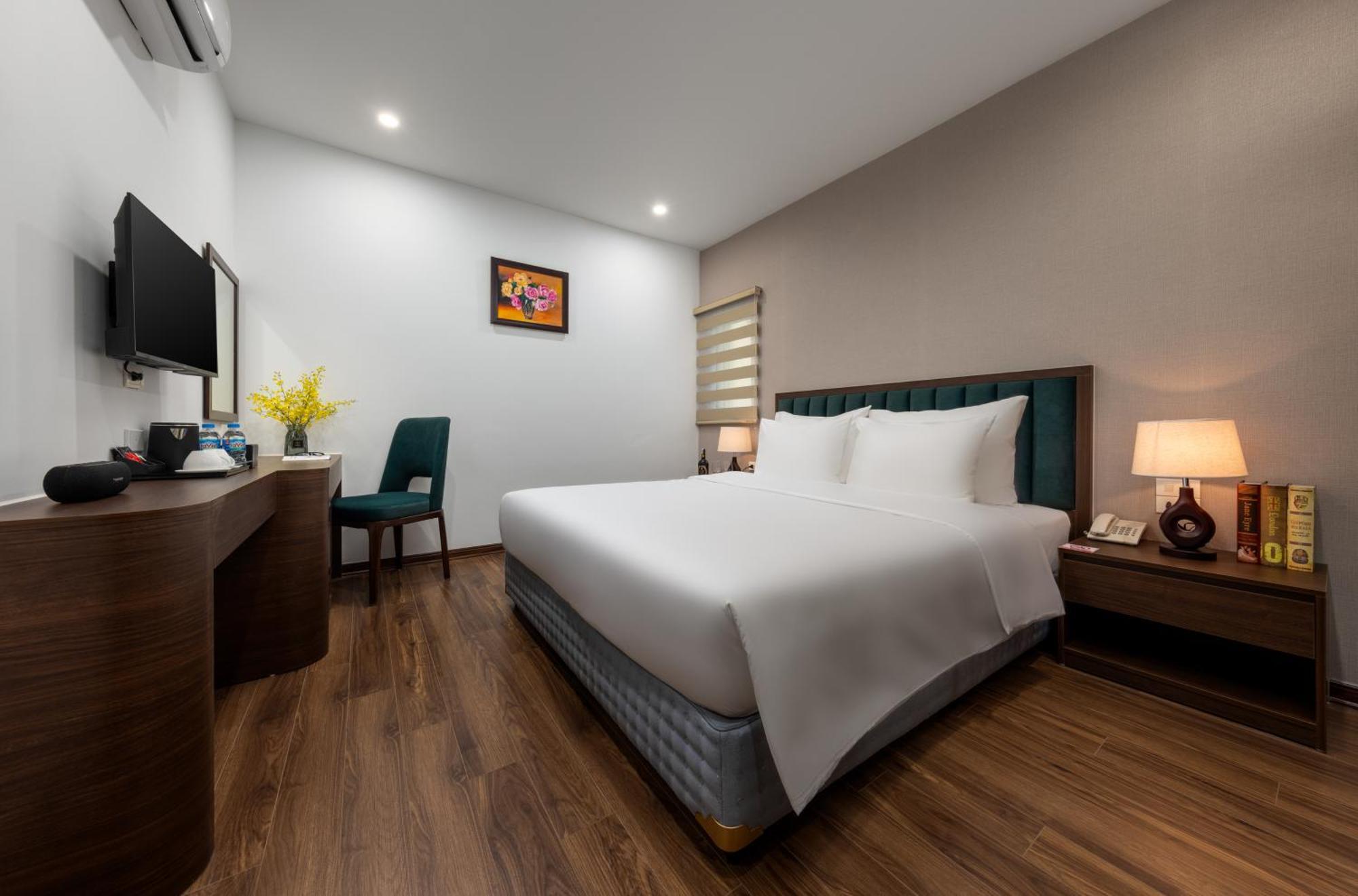 Vista Hotel Hanoi