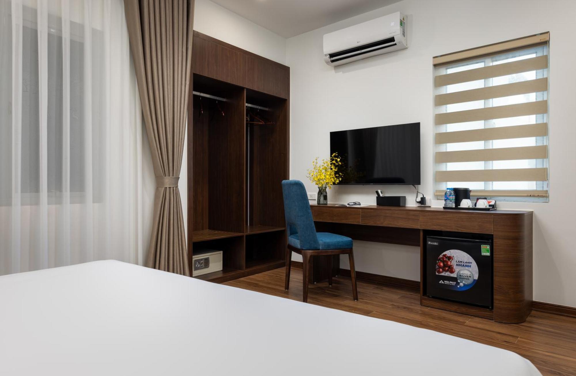 Vista Hotel 3*