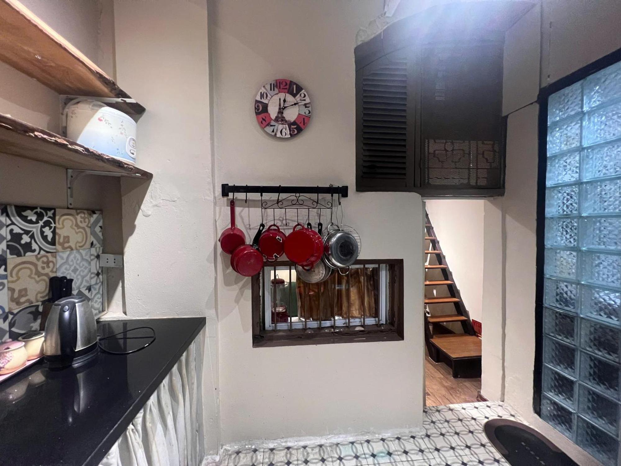 Almanach House 42c Ly Thuong Kiet, Hoan Kiem, Ha Noi