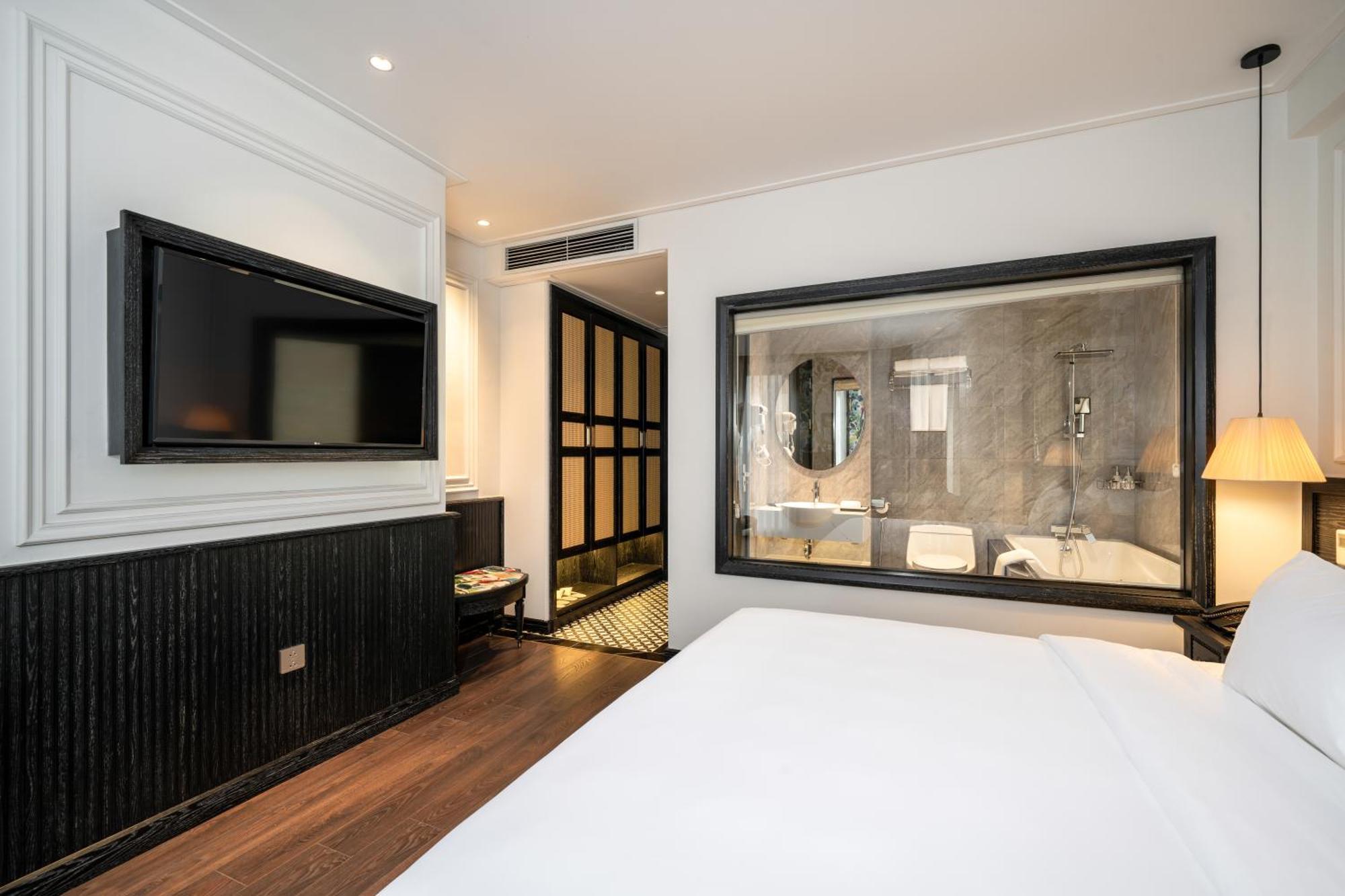 Luxe Paradise & 4*