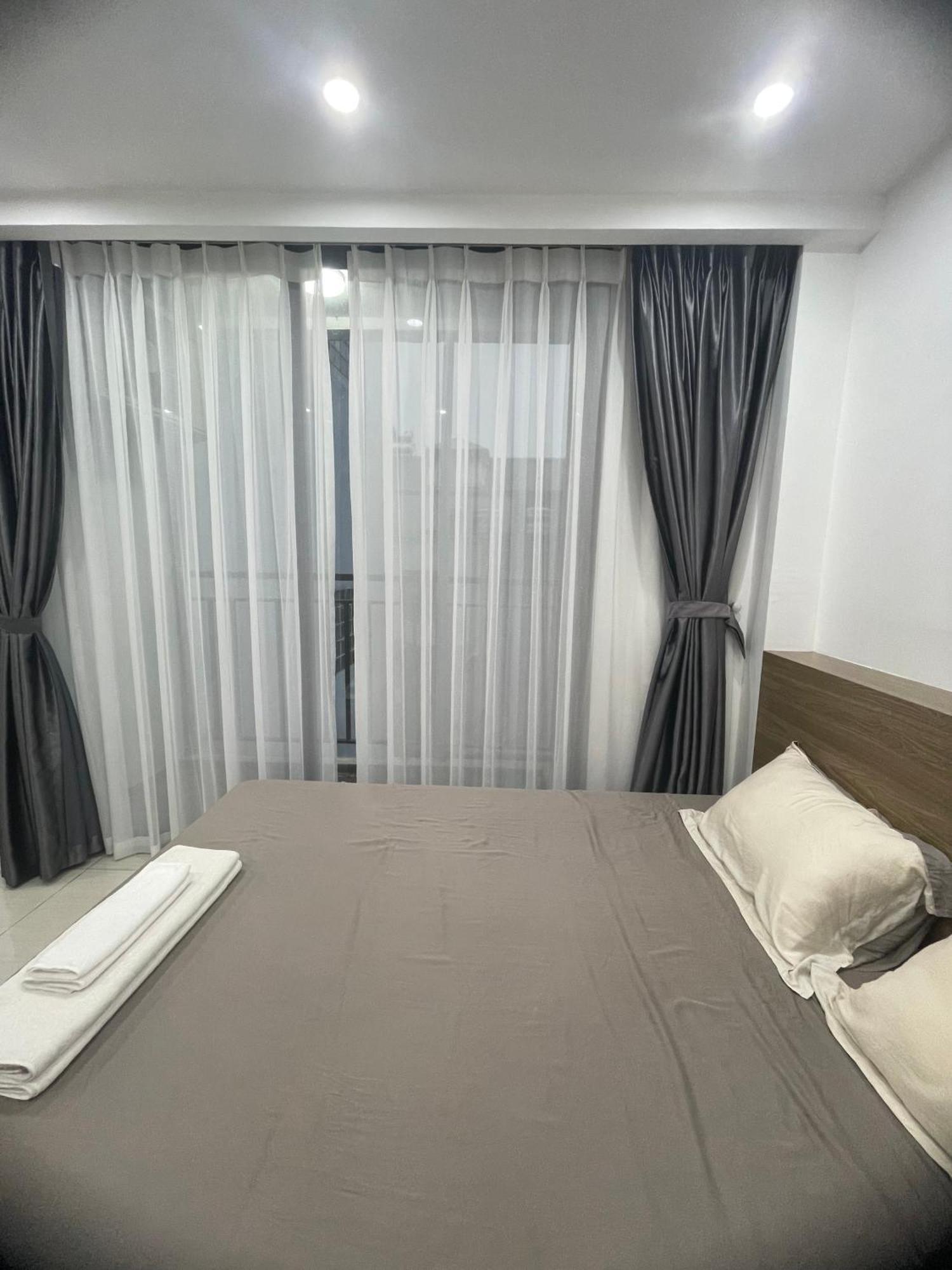 Vm 27,29 Vong Thi,the Lakeview - West Hanoi