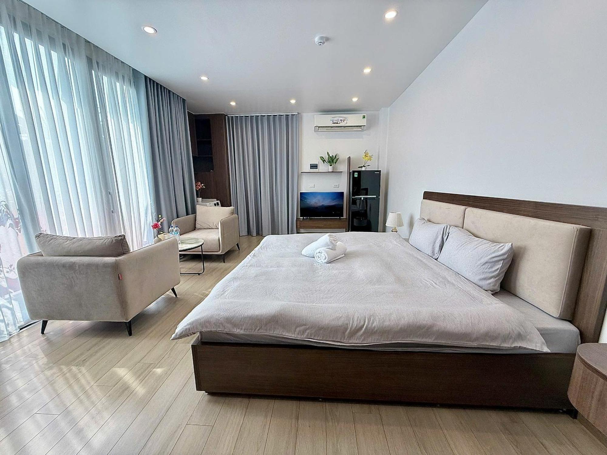 Crescendo Stylist Lakeview Hanoi