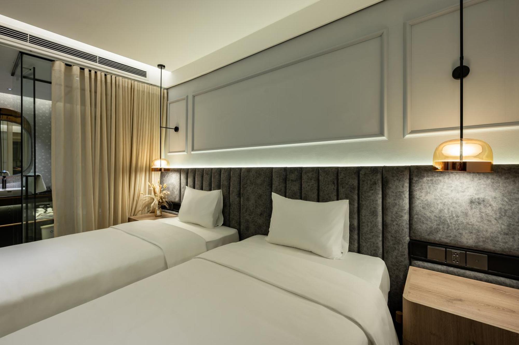 Irest Signature Ba Dinh Lakeside