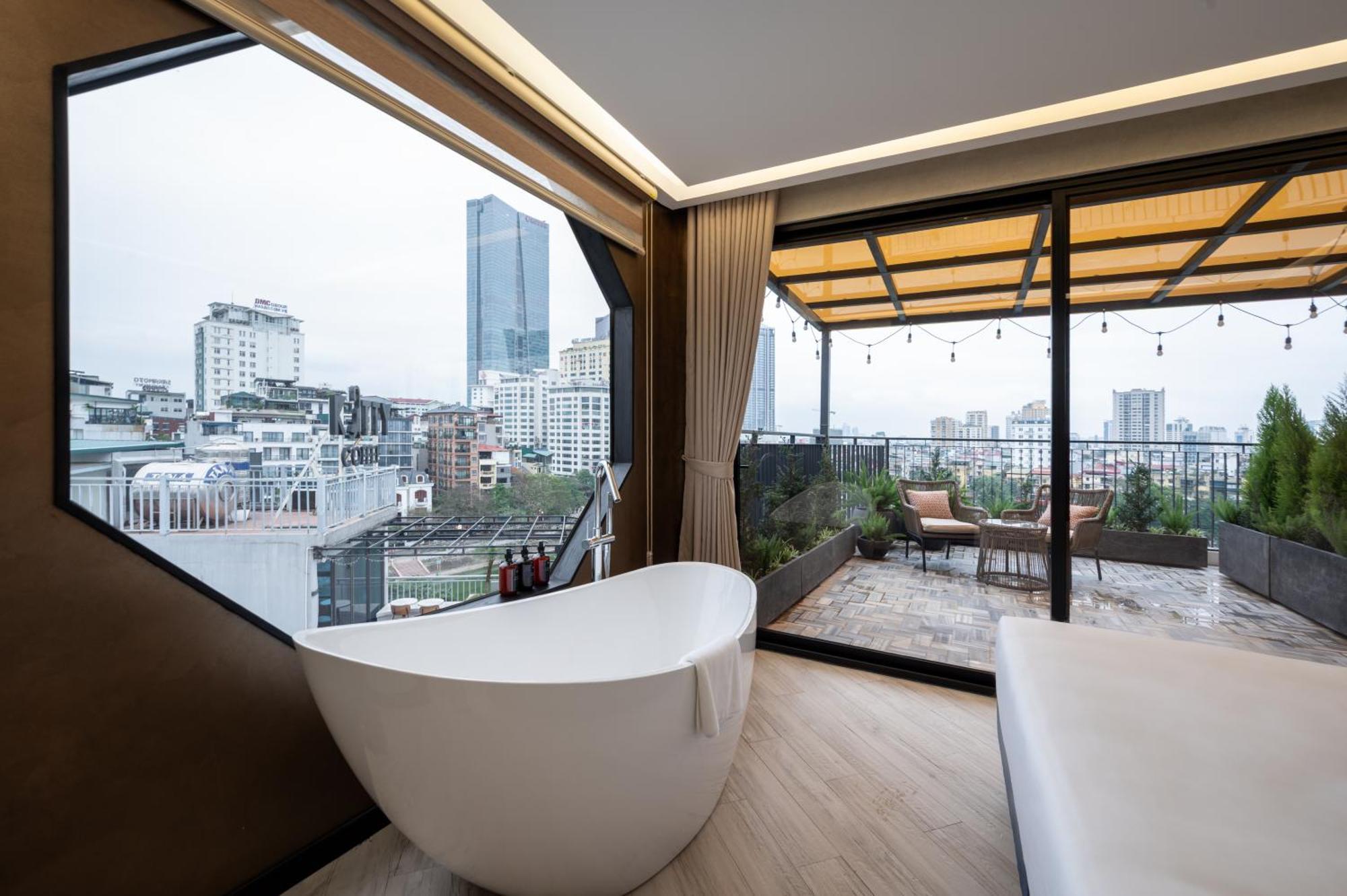 Irest Signature Ba Dinh Lakeside Hotel