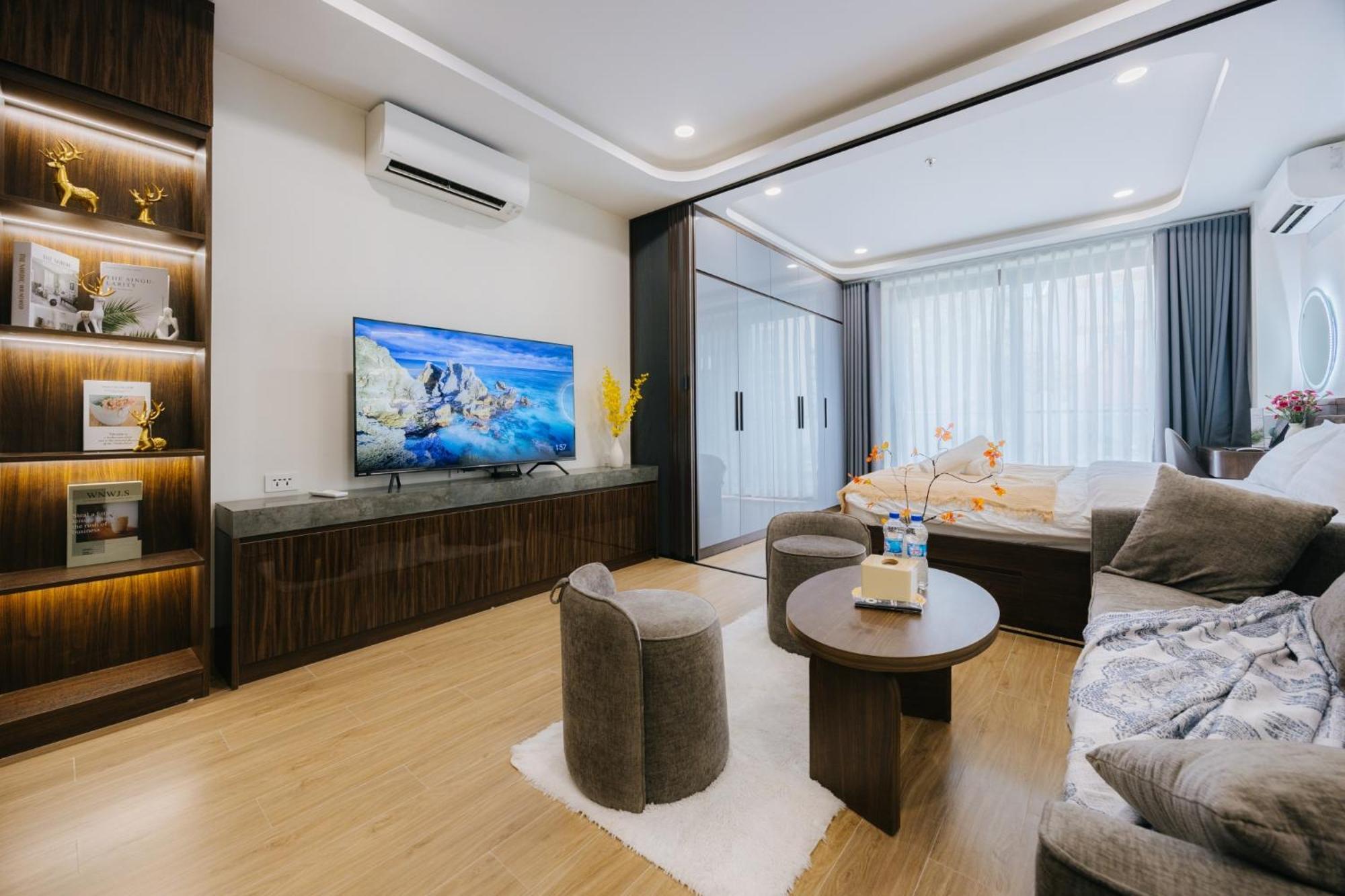 Wisteria Apartment Hanoi