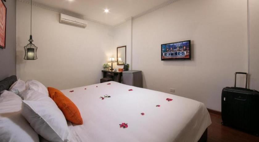 Garden Boutique And 3*