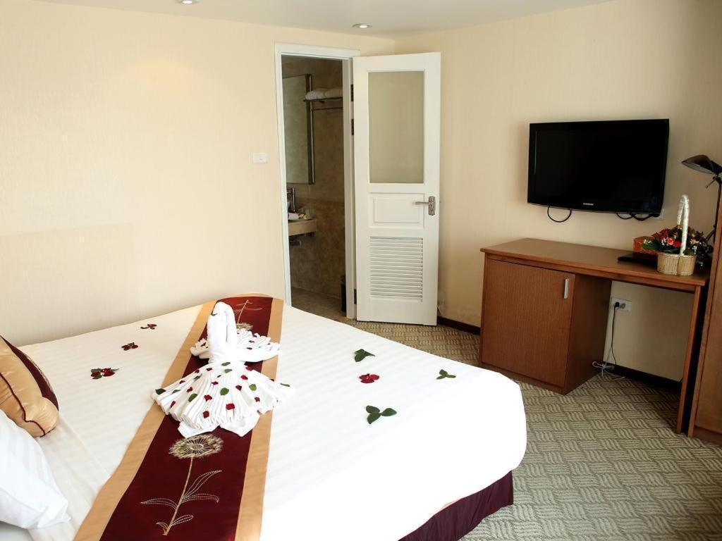 Lenid De Ho Guom Hotel 3*