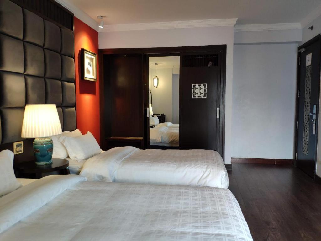 Church Boutique Hang Trong Hotel