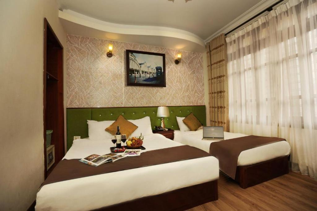 Gia Thinh & Travel Hanoi