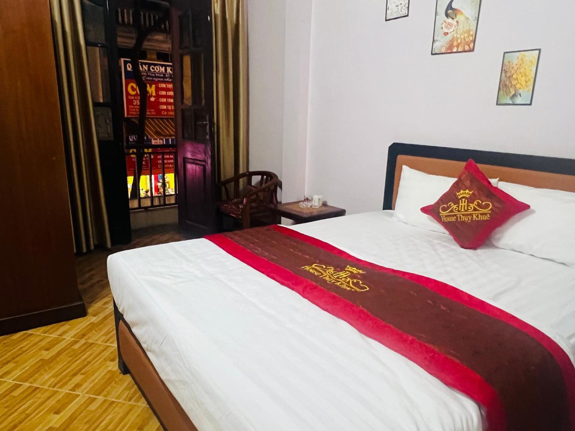 House Thuy Khue Ho Tay