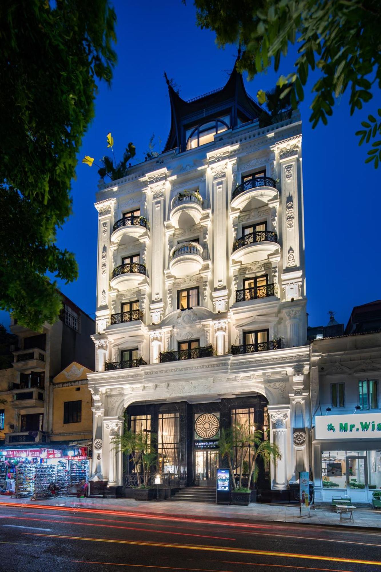 La Sinfonia Del Rey & Hotel 4*