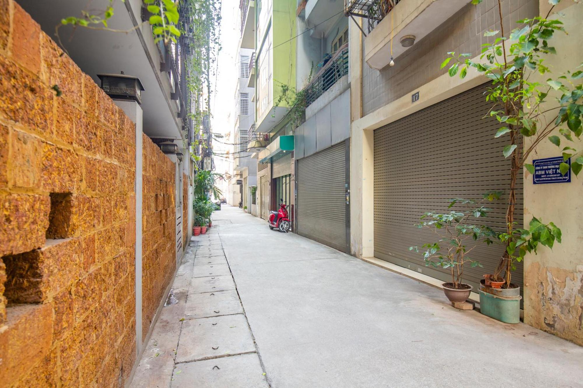 Sumitomo - Linh Lang Street Apartment *